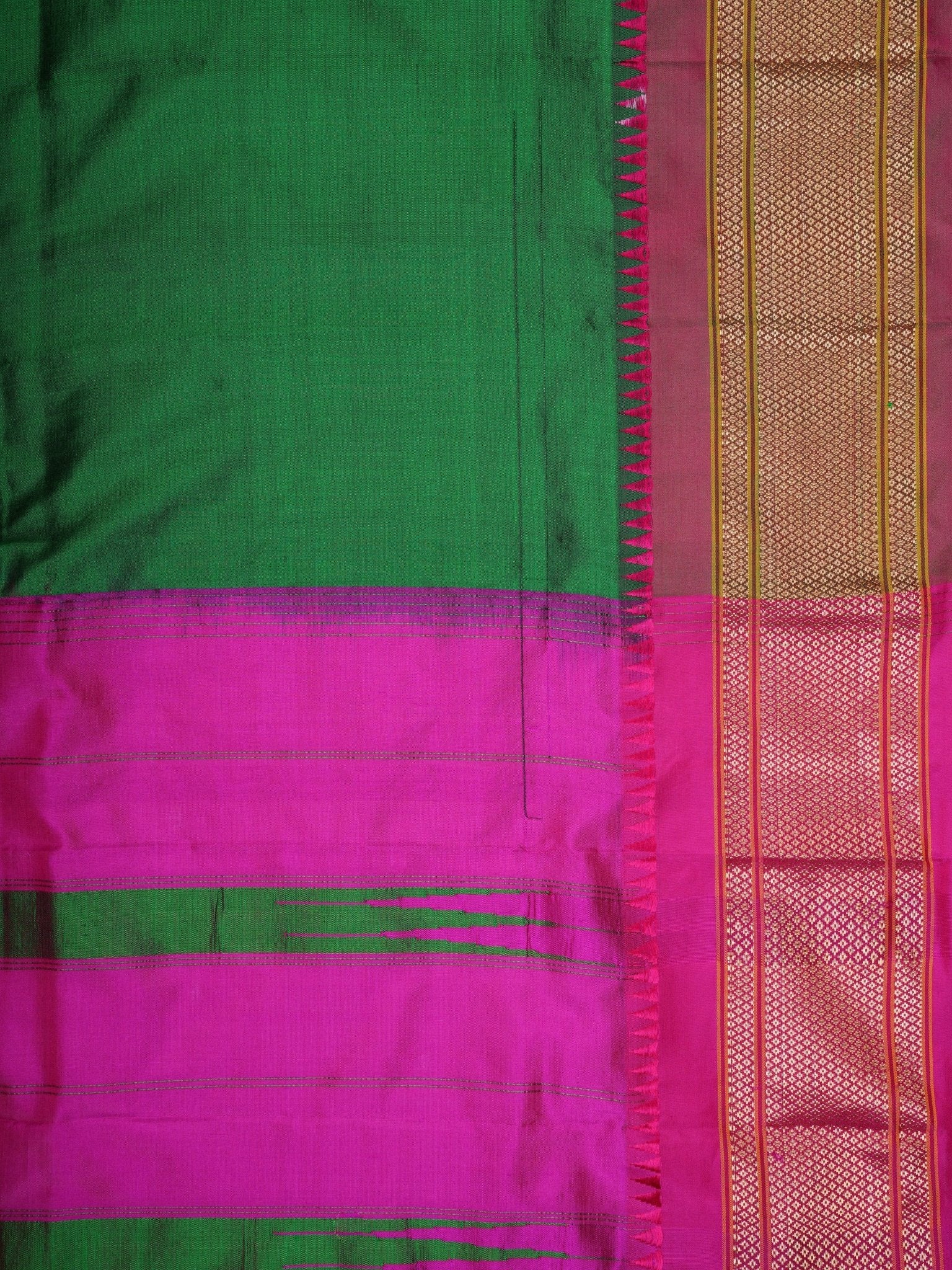 Narayanpet Bottle Green 100% Pure Silk  Manoranjitham Weaves - Handloom Store