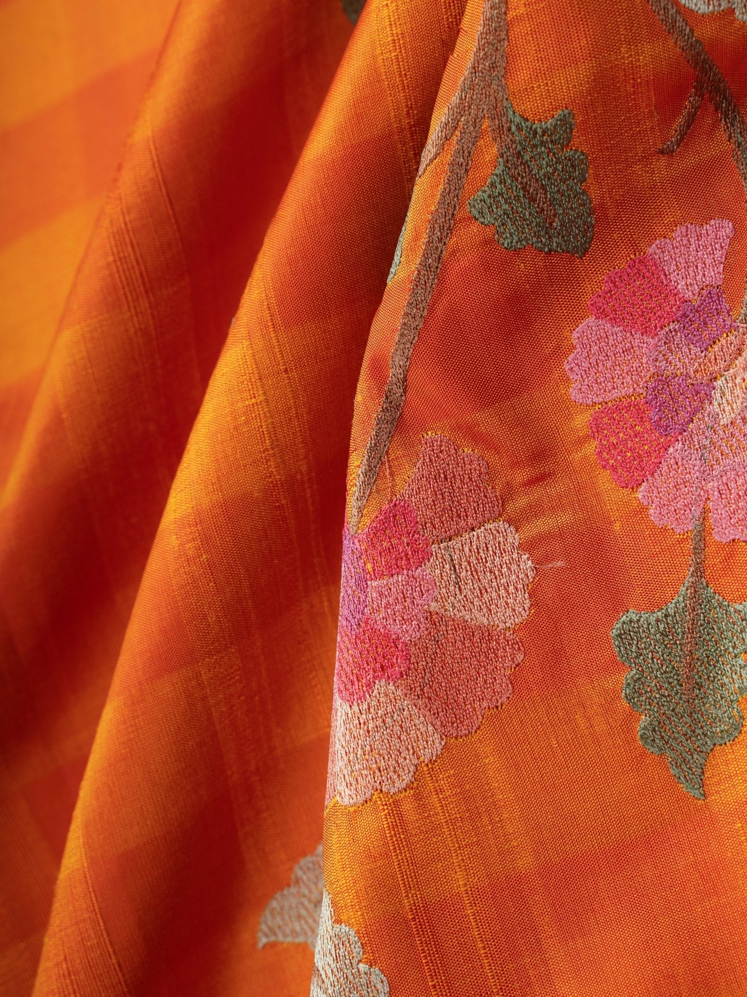 Kanchipuram Silk  100% Pure Silk  Manoranjitham Weaves - Handloom Store