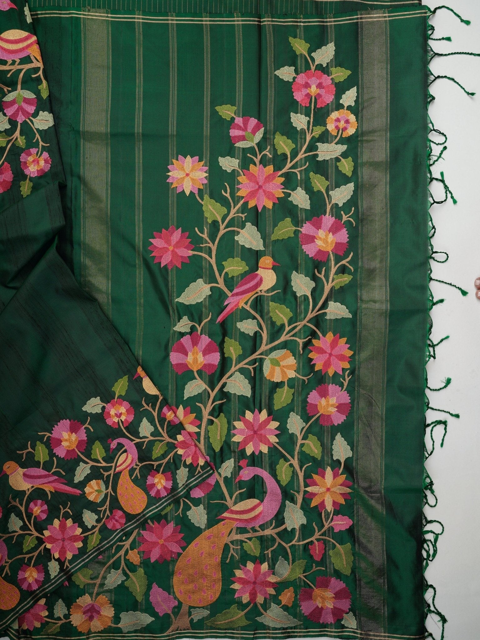Kanchipuram Silk  100% Pure Silk  Manoranjitham Weaves - Handloom Store
