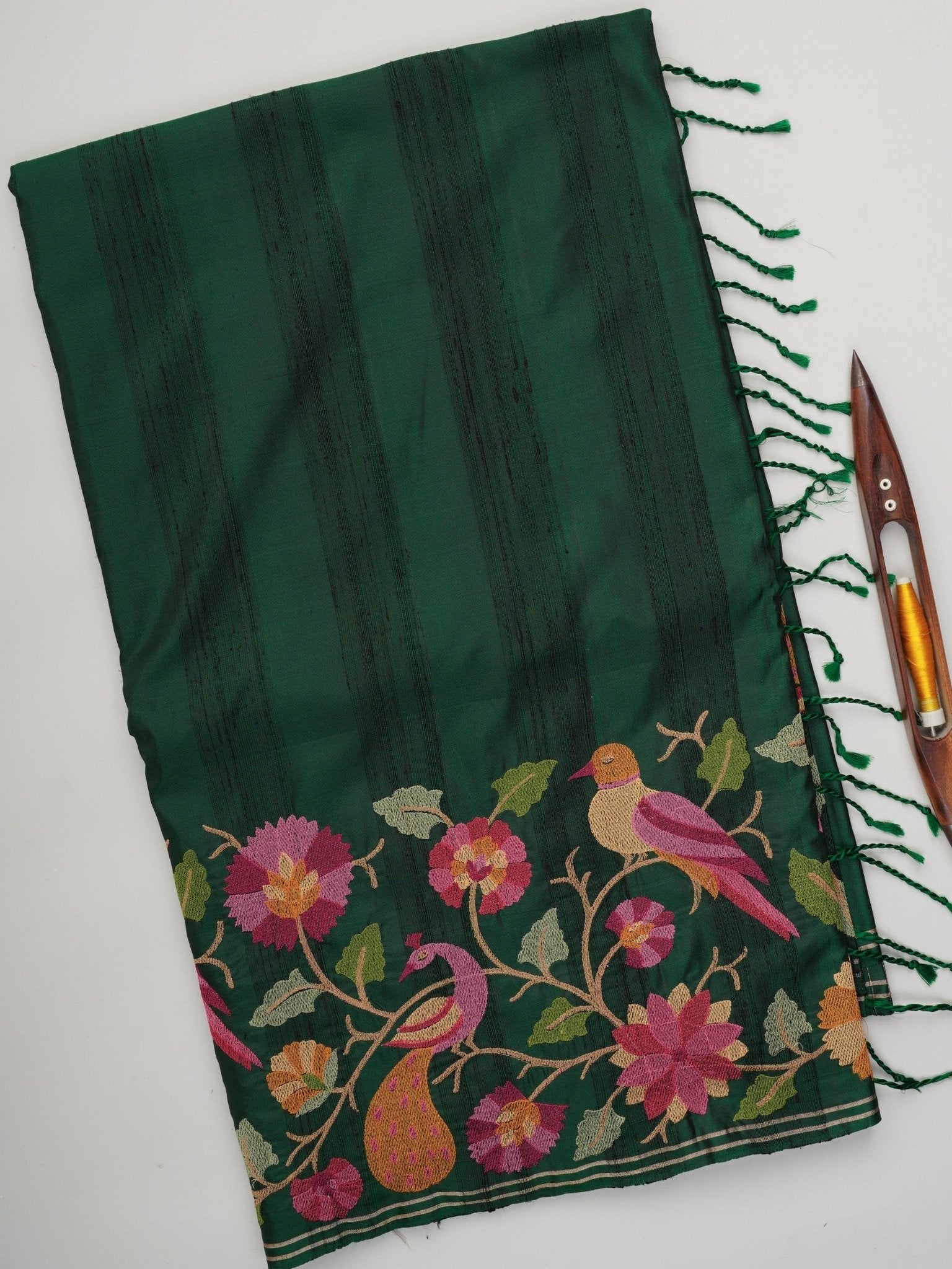 Kanchipuram Silk  100% Pure Silk  Manoranjitham Weaves - Handloom Store