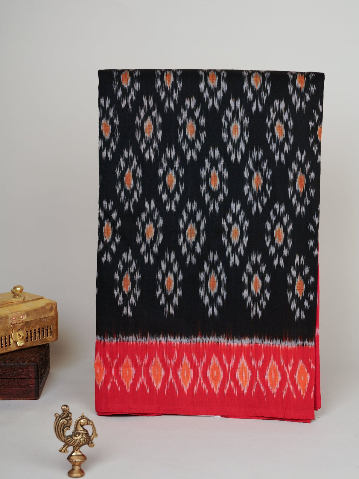 Handspun Cotton Black 100% Pure Cotton Manoranjitham Weaves - Handloom Store