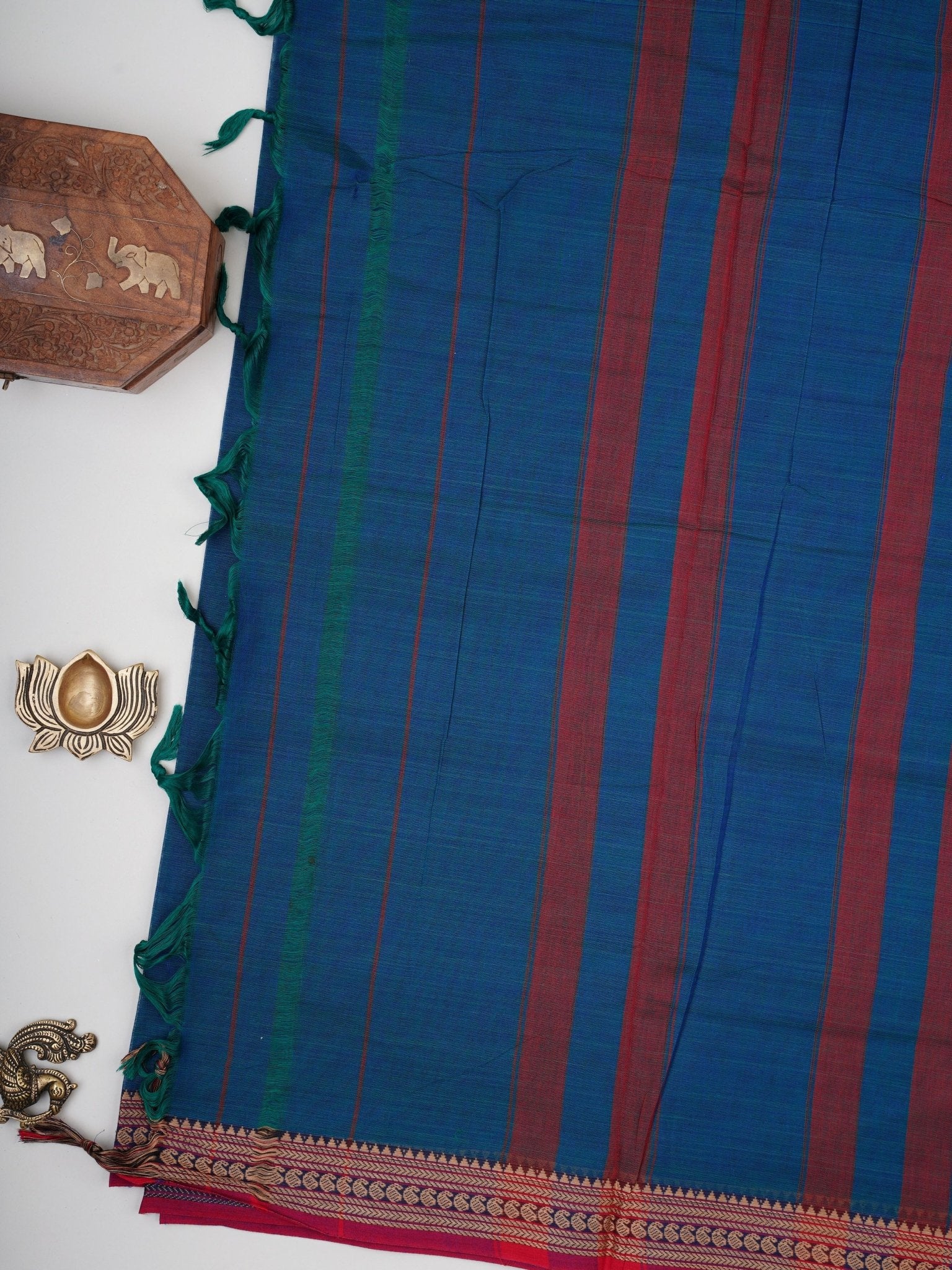 Narayanpet  100% Handspun Cotton - Manoranjitham Weaves - Handloom Store