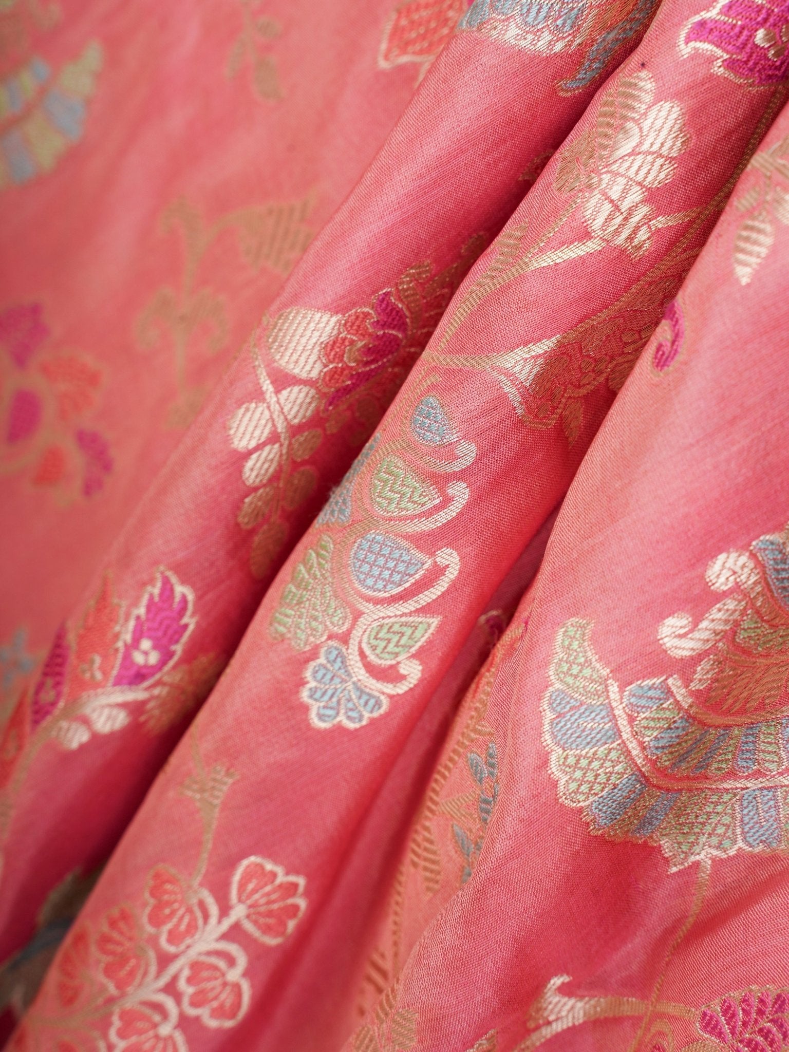 Katan Light Pink 100% Pure Katan Silk Manoranjitham Weaves - Handloom Store