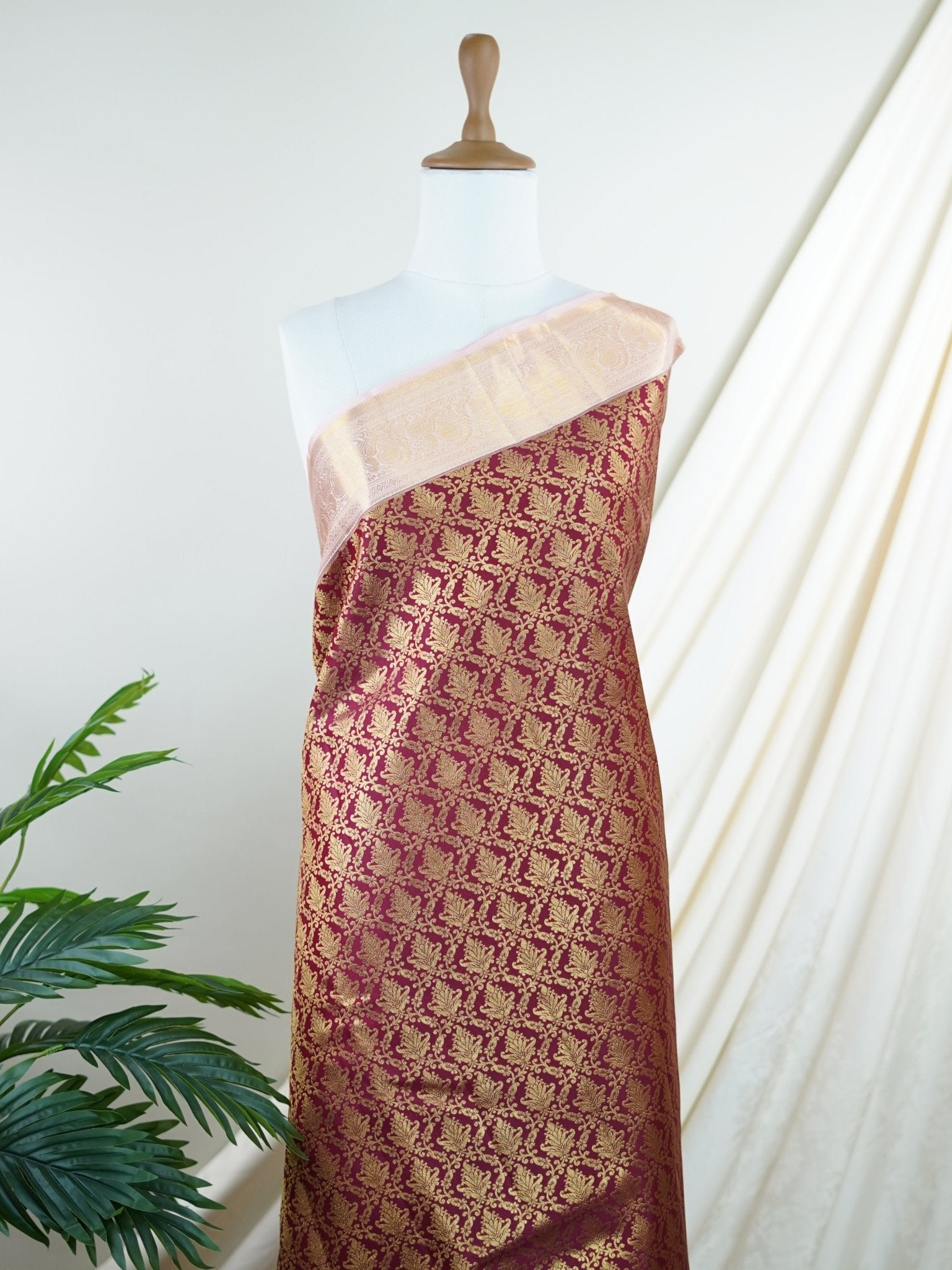 Kanchipuram Silk  100% Pure Silk  - Manoranjitham Weaves - Handloom Store