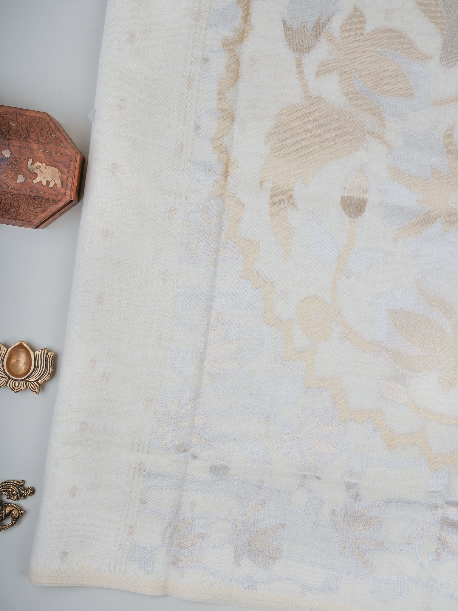 Cotton Cream Linen Cotton Manoranjitham Weaves - Handloom Store