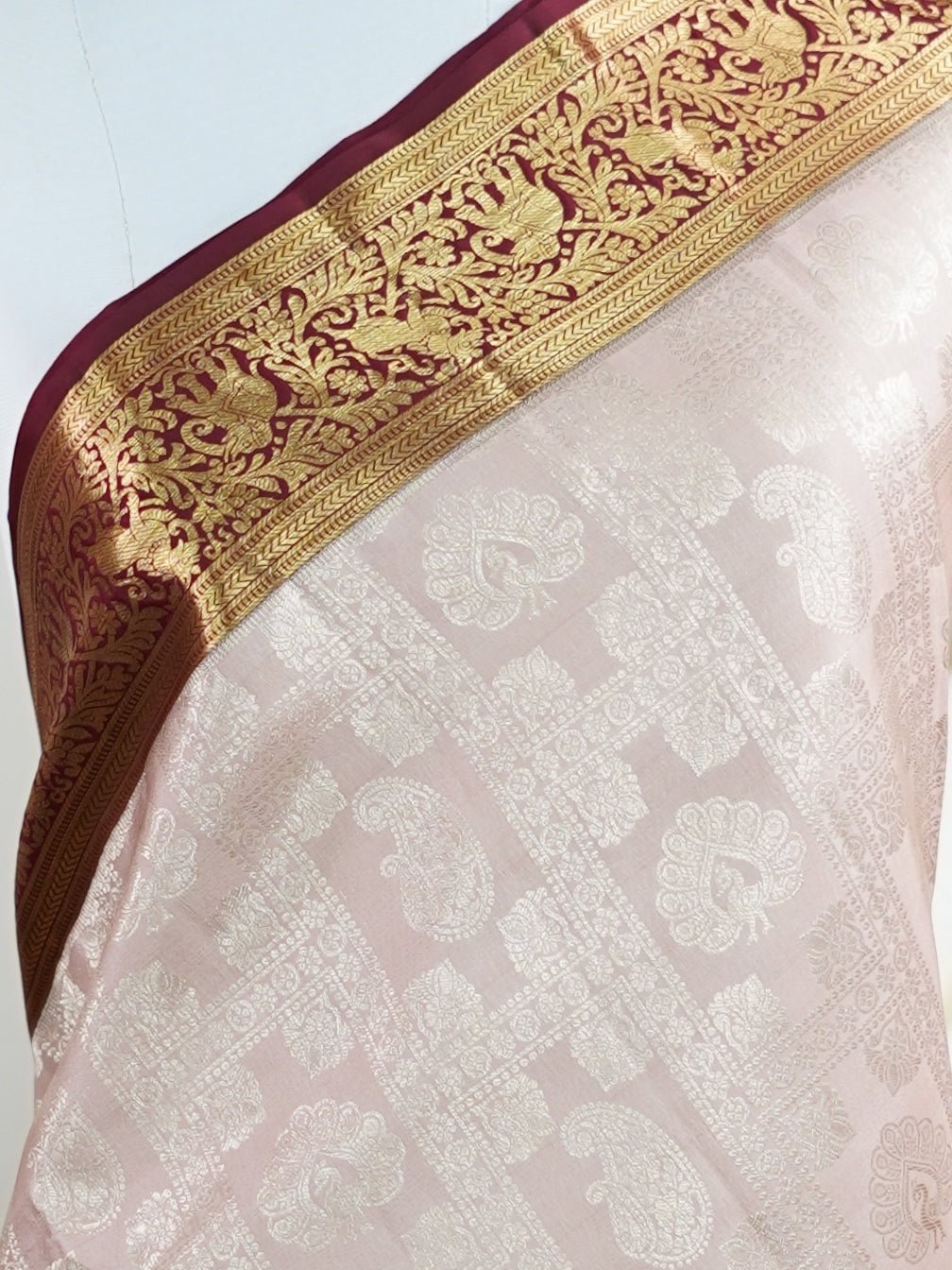 Kanchipuram Silk  100% Pure Silk  - Manoranjitham Weaves - Handloom Store