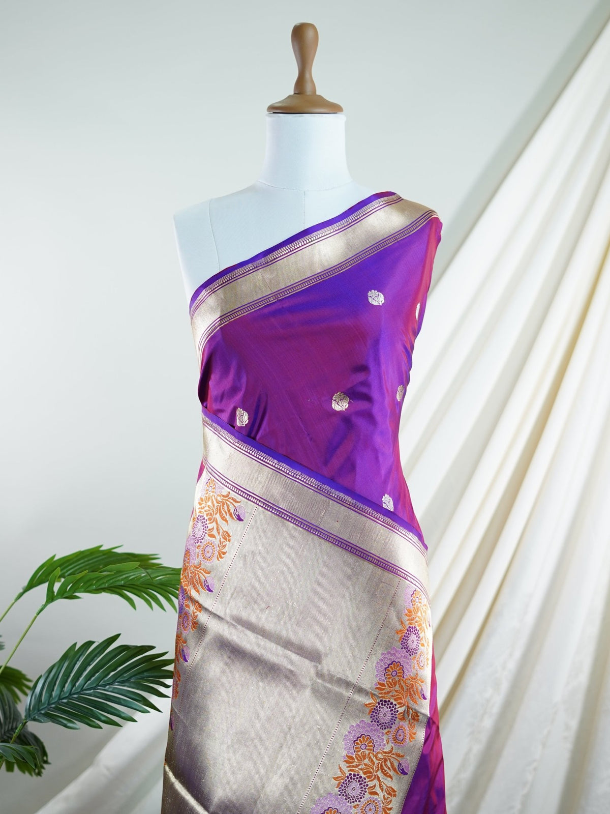 Ranjitha - Manoranjitham