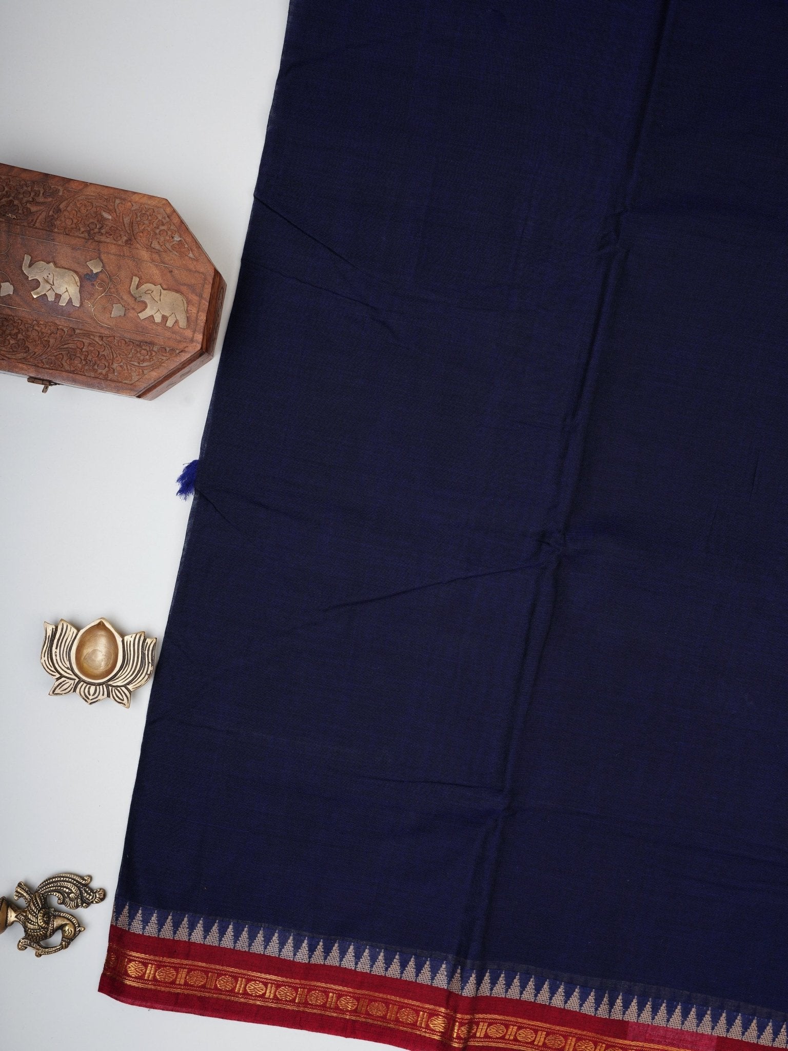 Narayanpet  100% Handspun Cotton - Manoranjitham Weaves - Handloom Store
