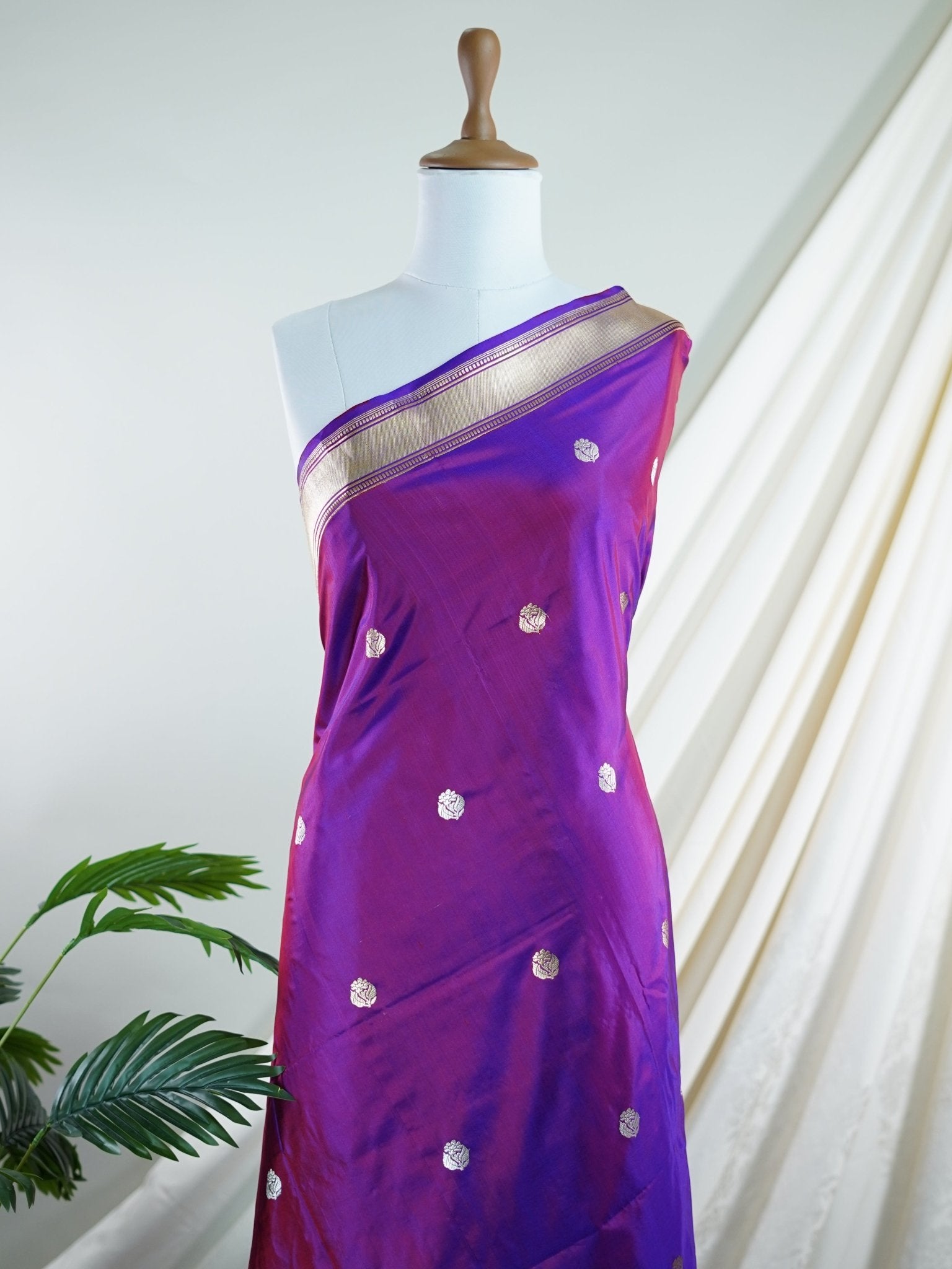 Ranjitha - Manoranjitham