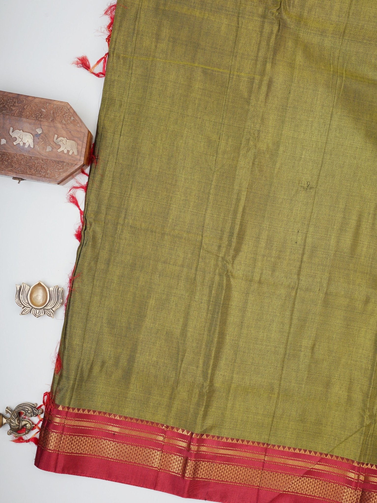 Narayanpet  100% Handspun Cotton - Manoranjitham Weaves - Handloom Store