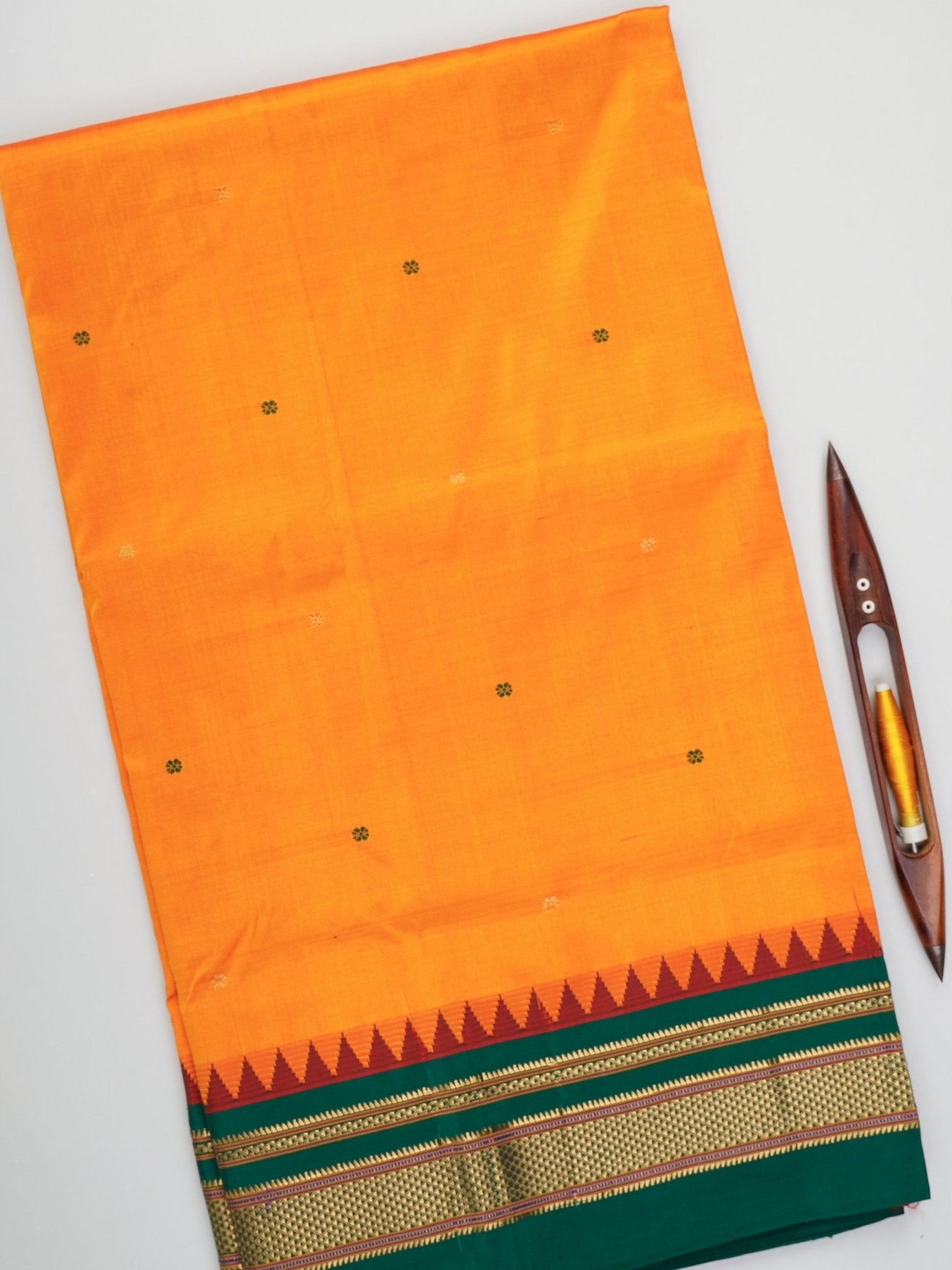 Narayanpet Orange 100% Pure Silk  - Manoranjitham Weaves - Handloom Store