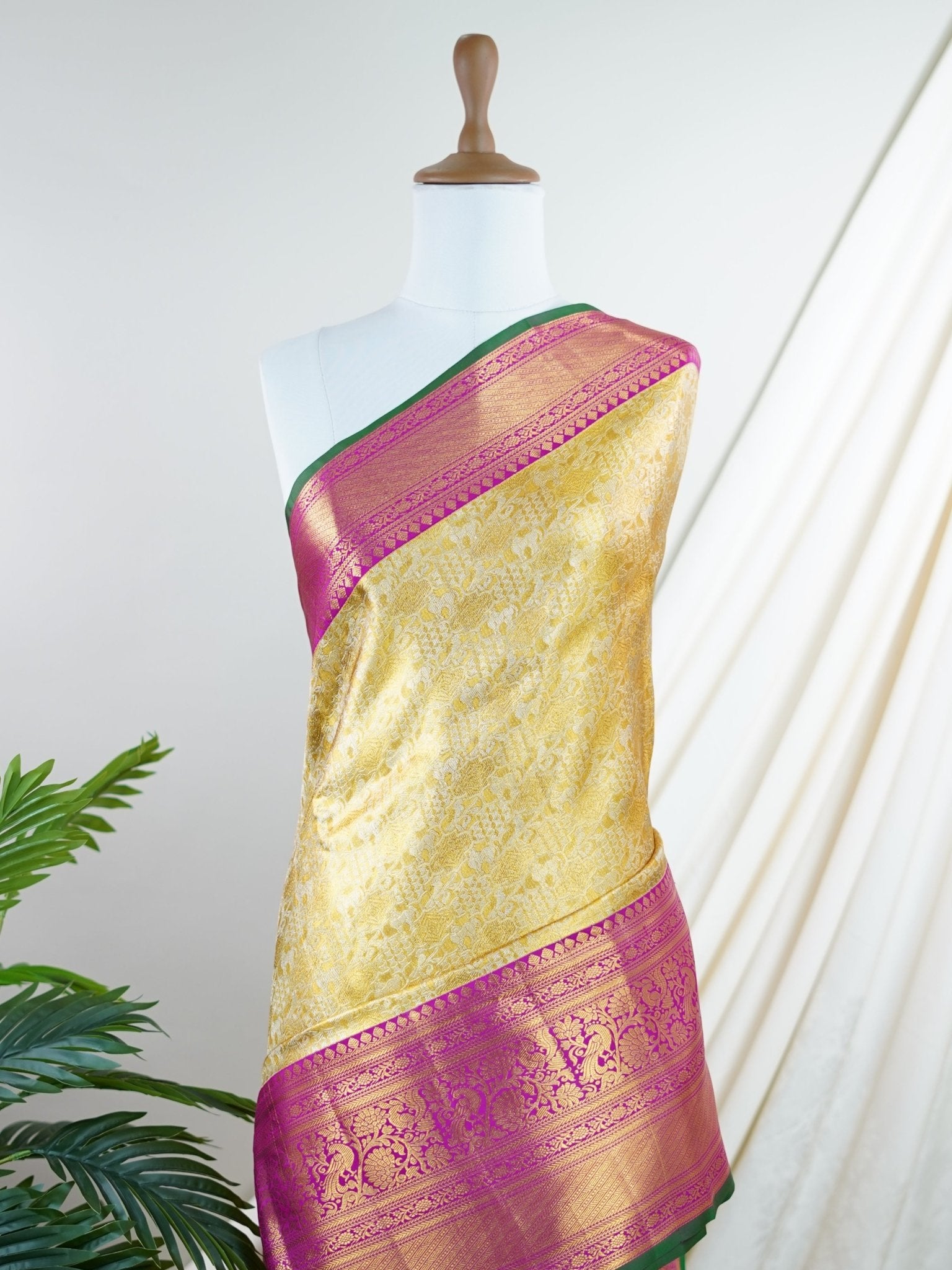 Kanchipuram Silk  100% Pure Silk  - Manoranjitham Weaves - Handloom Store
