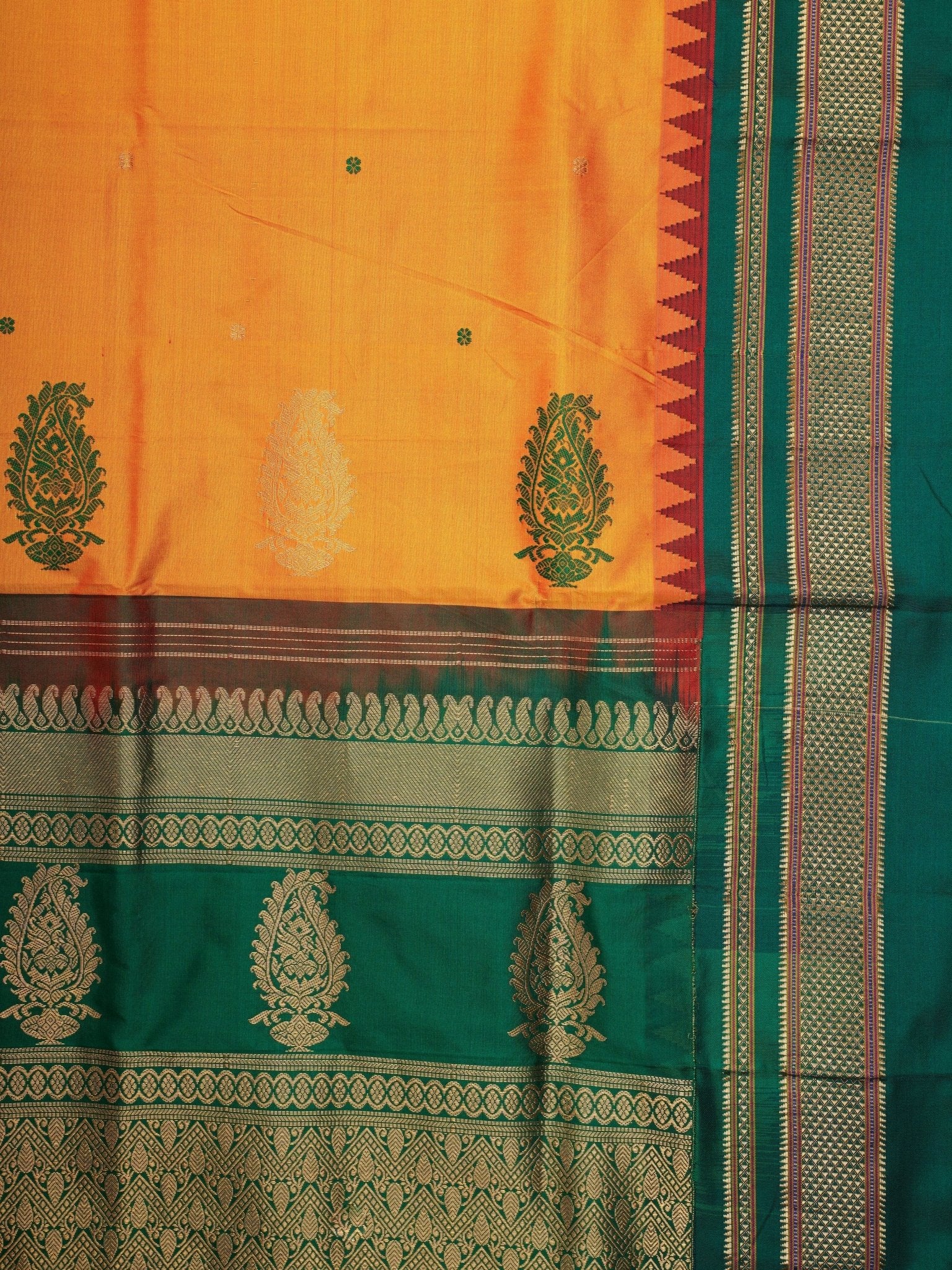 Narayanpet Orange 100% Pure Silk  - Manoranjitham Weaves - Handloom Store