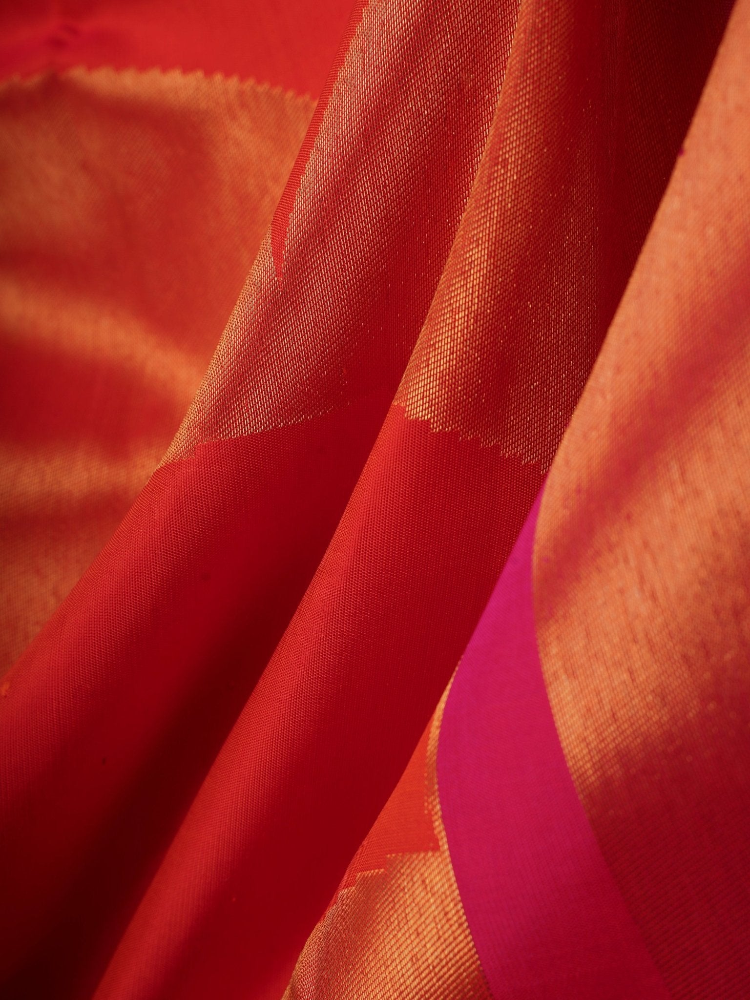 Kanchipuram Silk Red 100% Pure Silk  Manoranjitham Weaves - Handloom Store