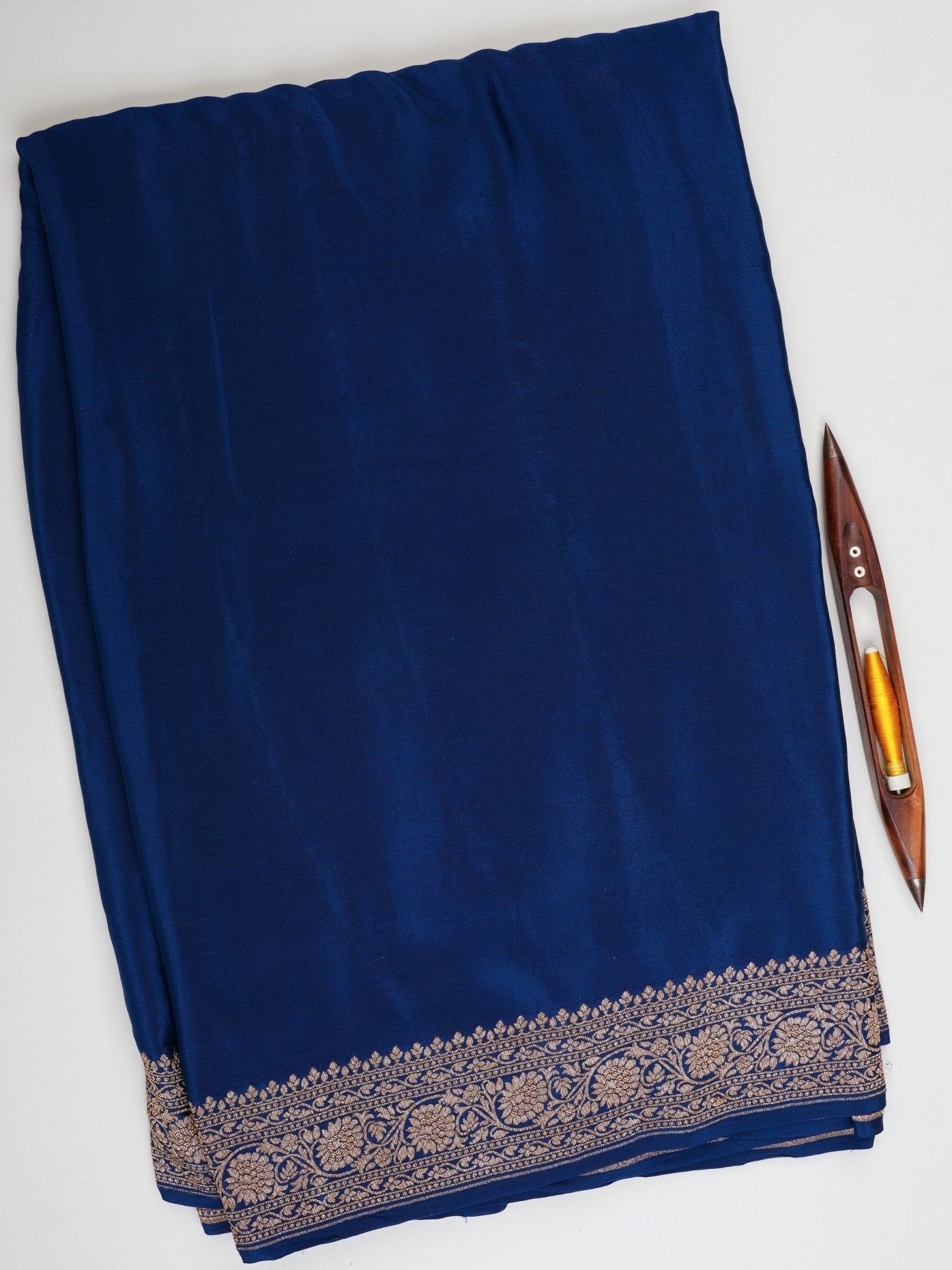 Crepe Peacock Blue 100% Pure Crepe - Manoranjitham Weaves - Handloom Store