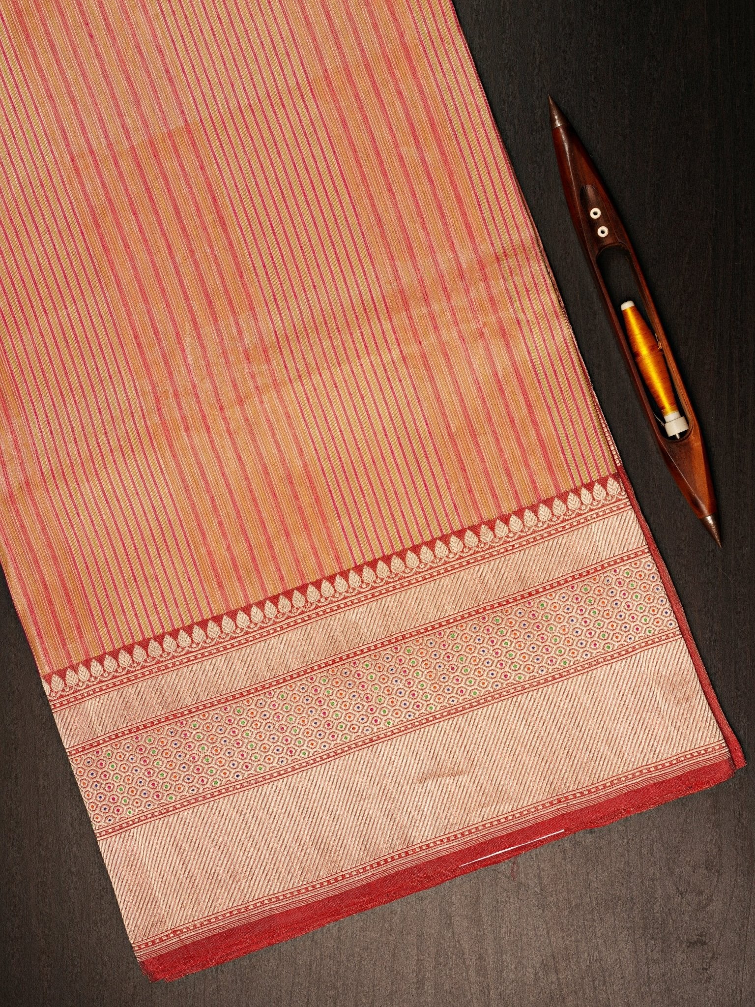 Katan Onion Peach 100% Pure Katan Silk Manoranjitham Weaves - Handloom Store