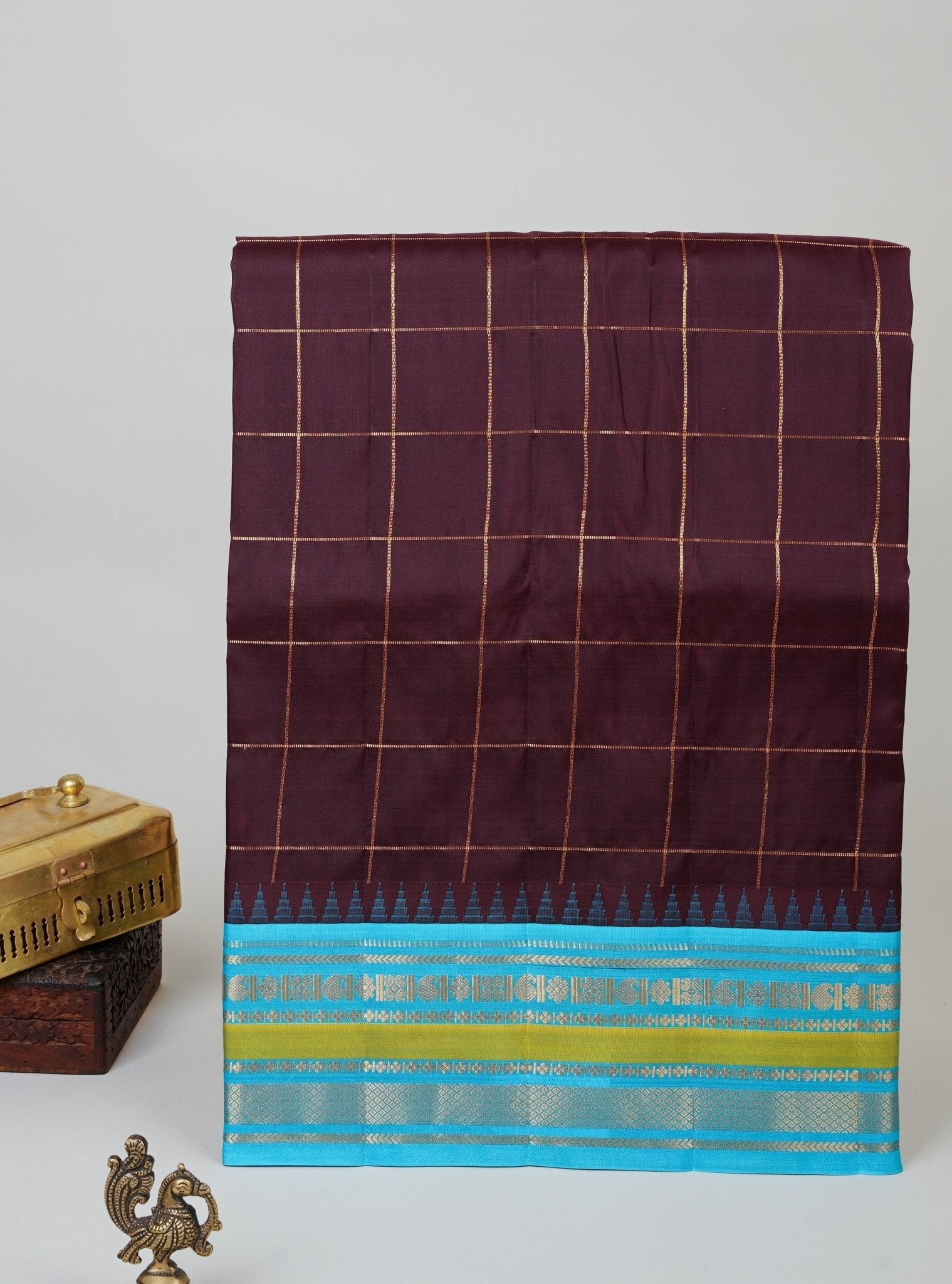 Gadwal Silk Cream 100% Pure Silk  Manoranjitham Weaves - Handloom Store