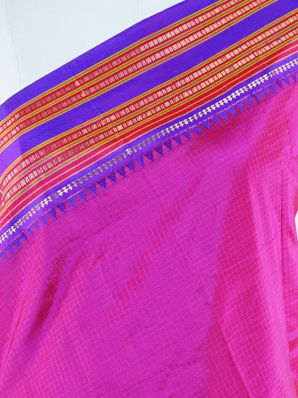 Shodashi - Manoranjitham