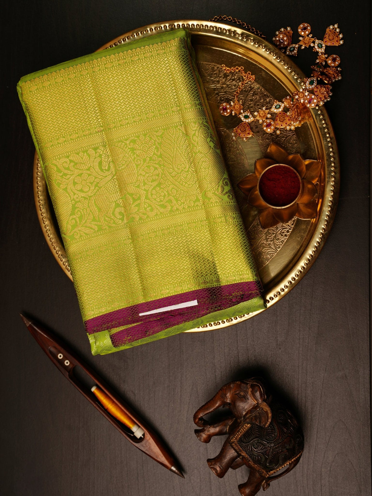 Kanchipuram Silk Green  100% Pure Silk  Manoranjitham Weaves - Handloom Store