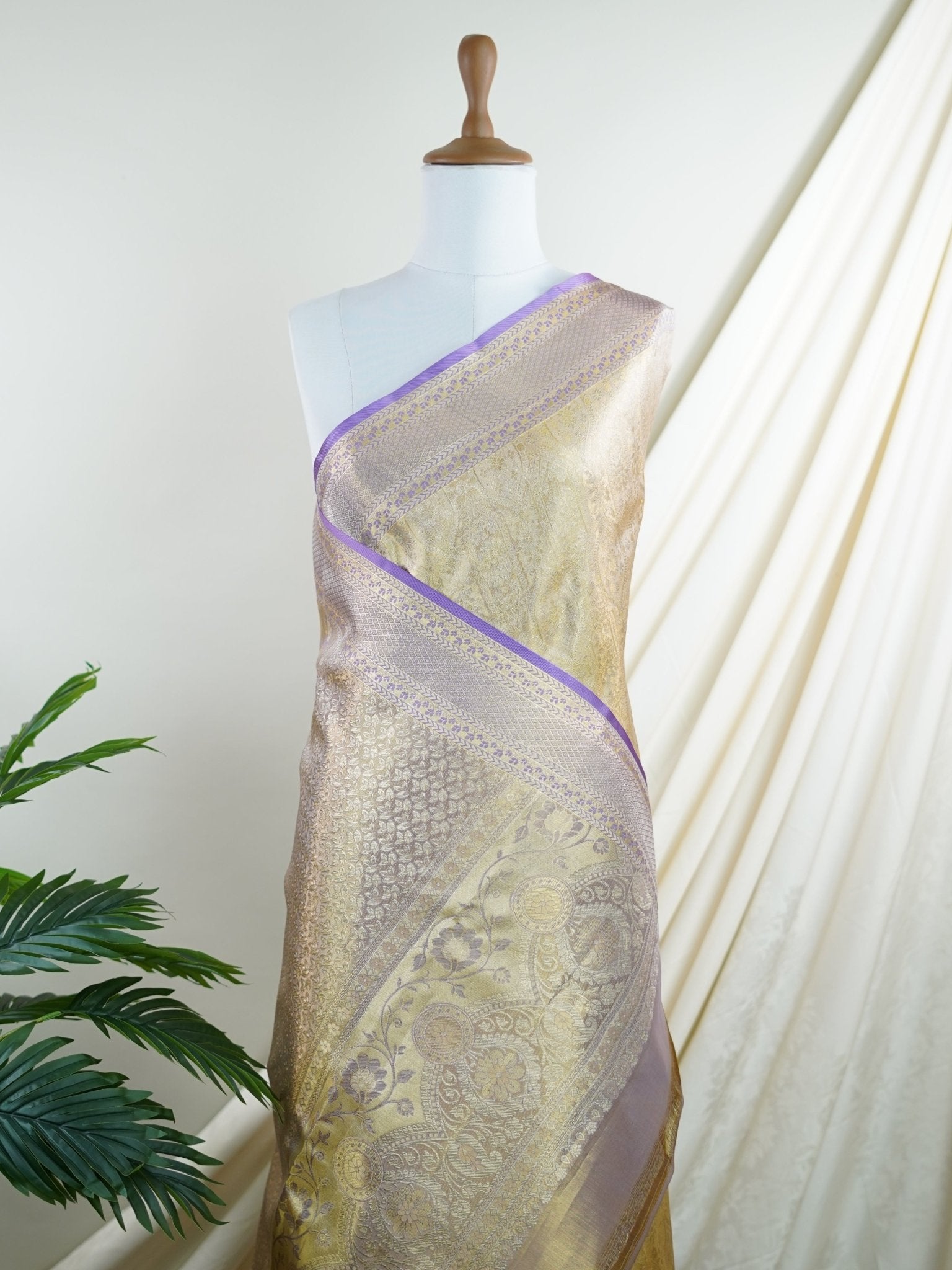 Kanchipuram Silk  100% Pure Silk  - Manoranjitham Weaves - Handloom Store