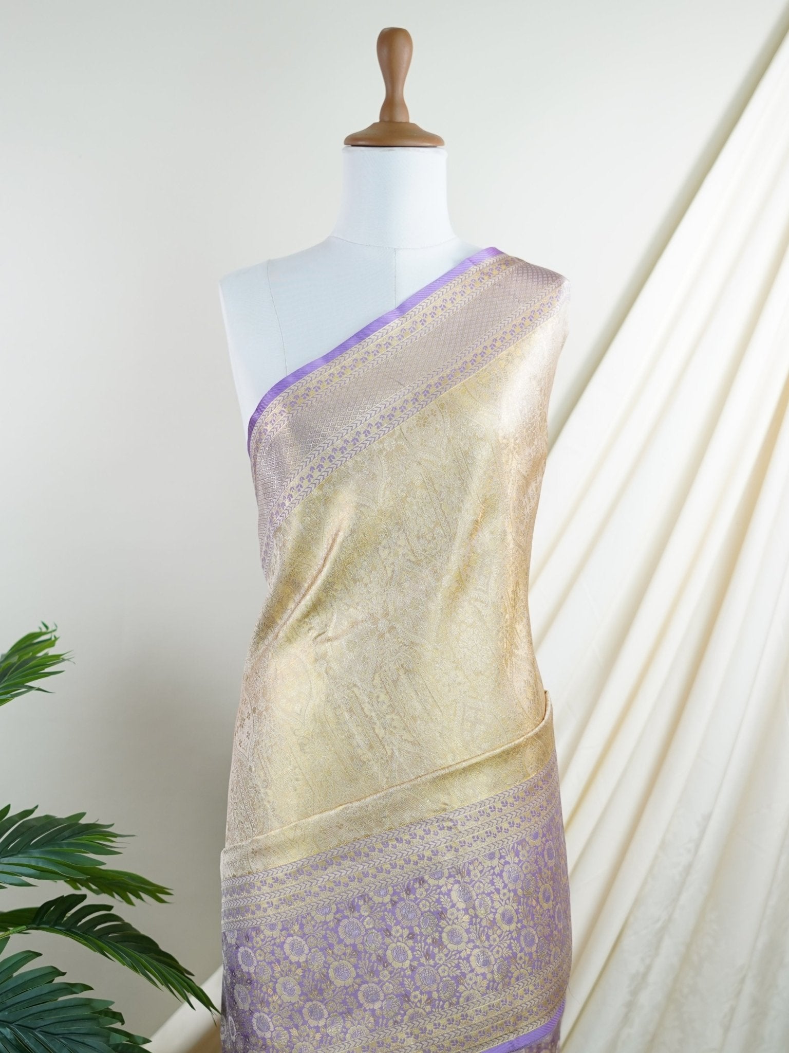 Kanchipuram Silk  100% Pure Silk  - Manoranjitham Weaves - Handloom Store