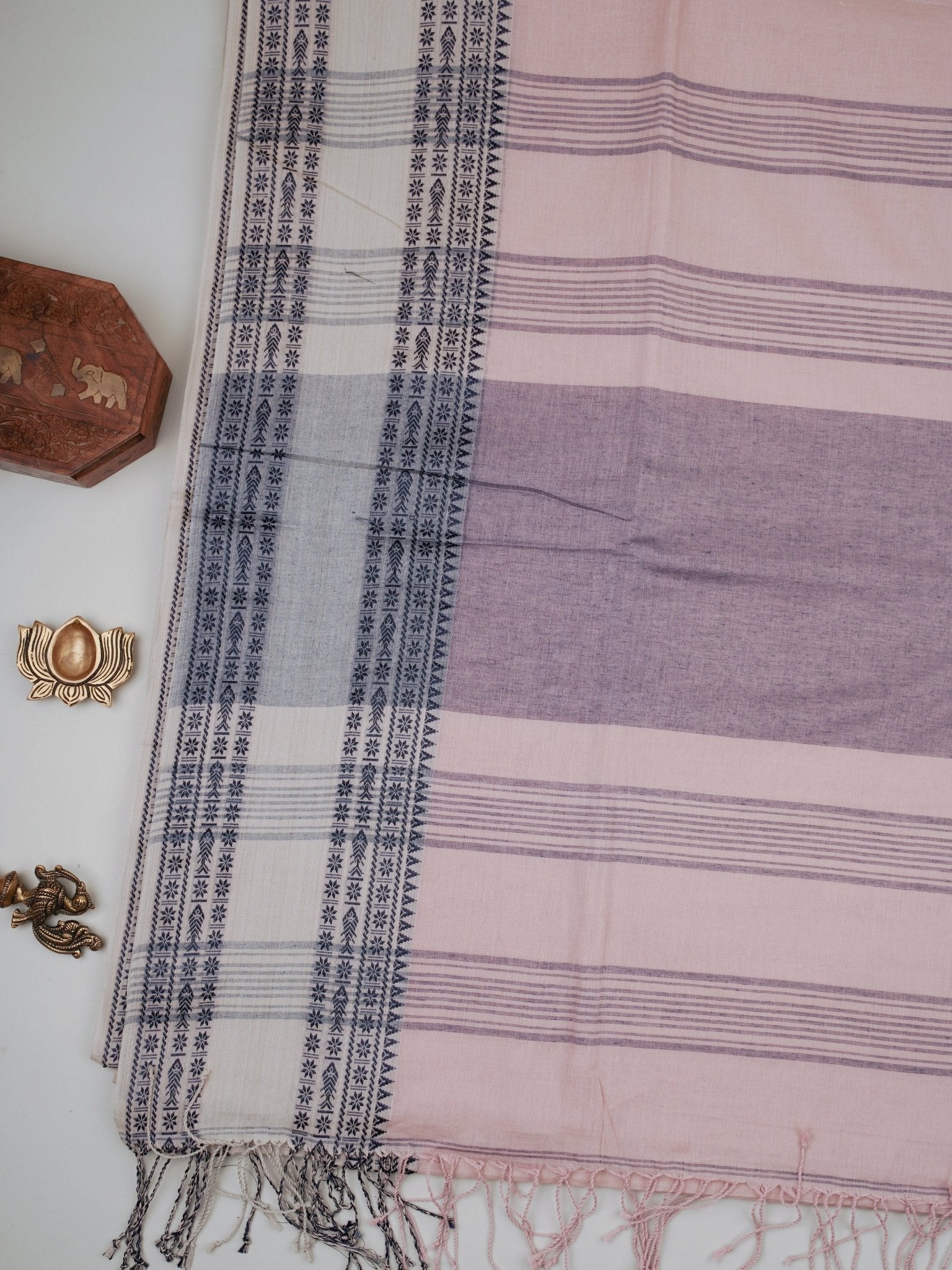 Handspun Cotton Peach Cream Handpsun Cotton Manoranjitham Weaves - Handloom Store