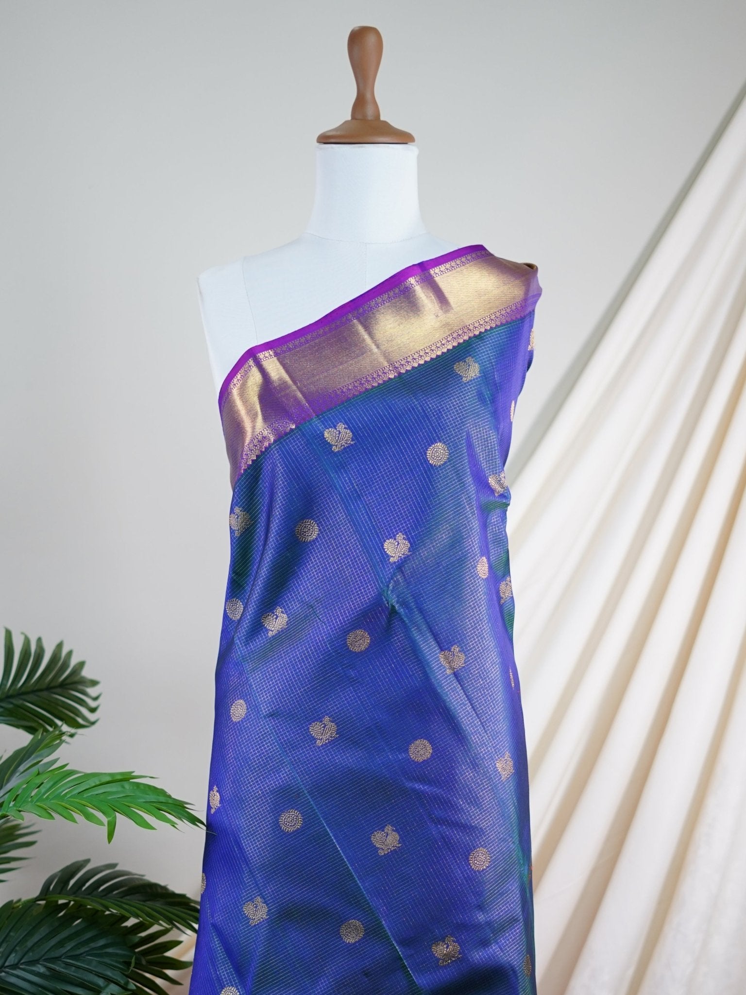 Kanchipuram Silk Blue  100% Pure Silk  - Manoranjitham Weaves - Handloom Store