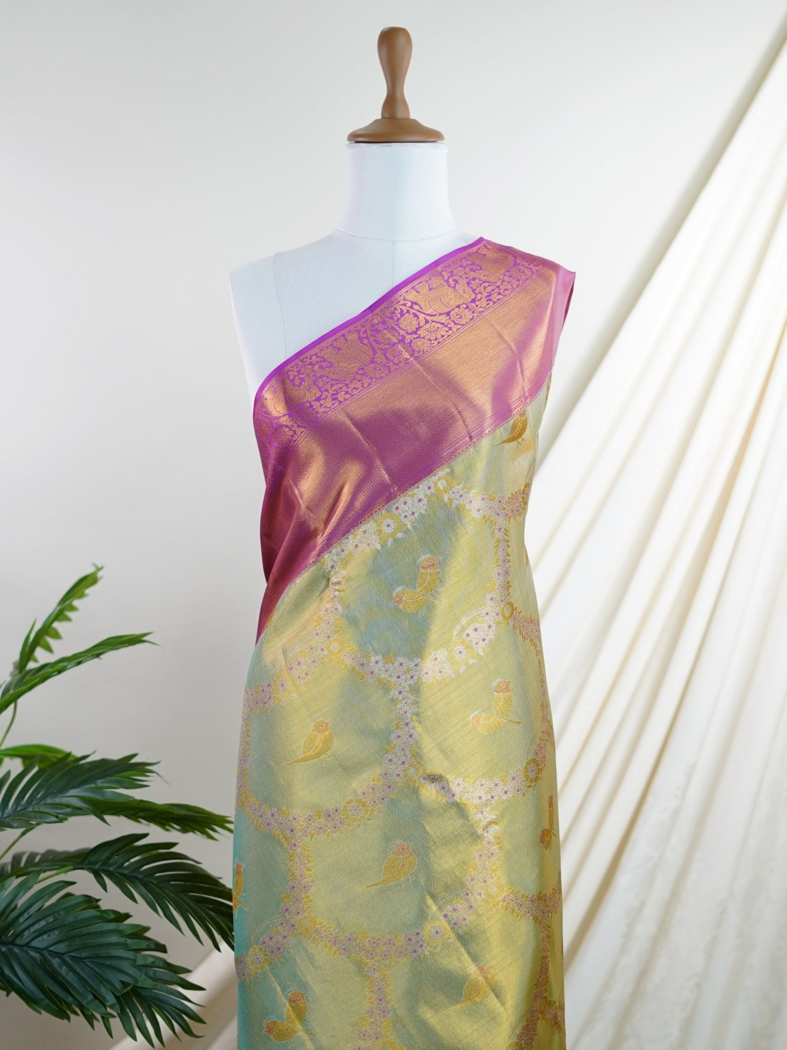 Kanchipuram Silk  100% Pure Silk  - Manoranjitham Weaves - Handloom Store