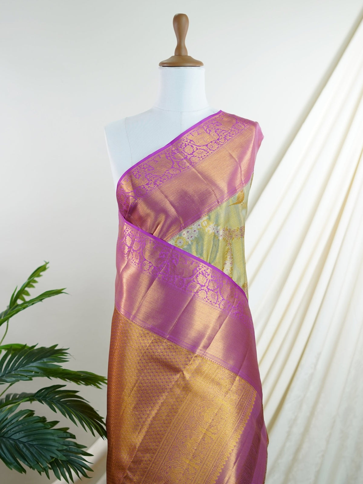 Kanchipuram Silk  100% Pure Silk  - Manoranjitham Weaves - Handloom Store
