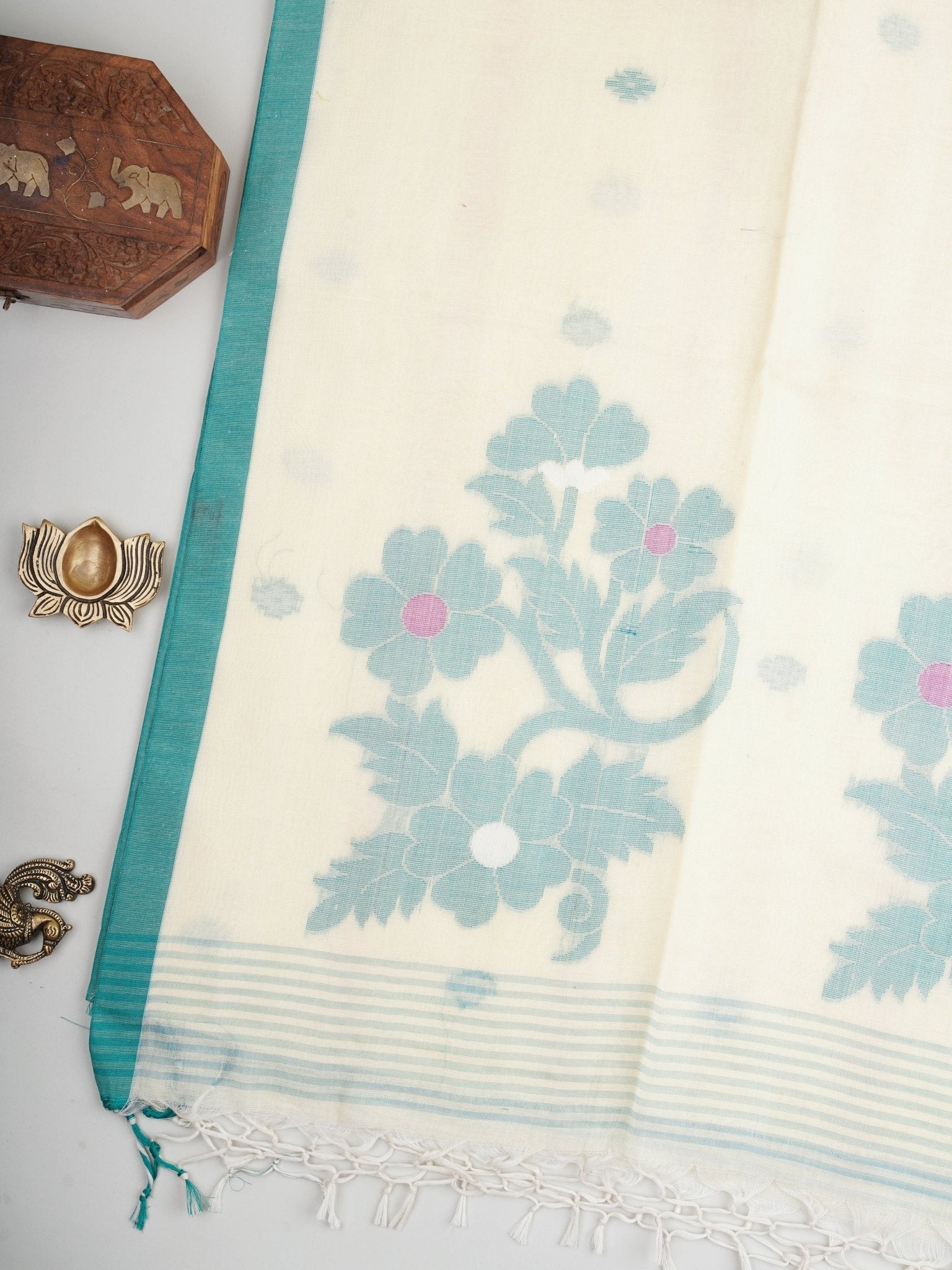 Cotton Cream 100% Pure Cotton Manoranjitham Weaves - Handloom Store