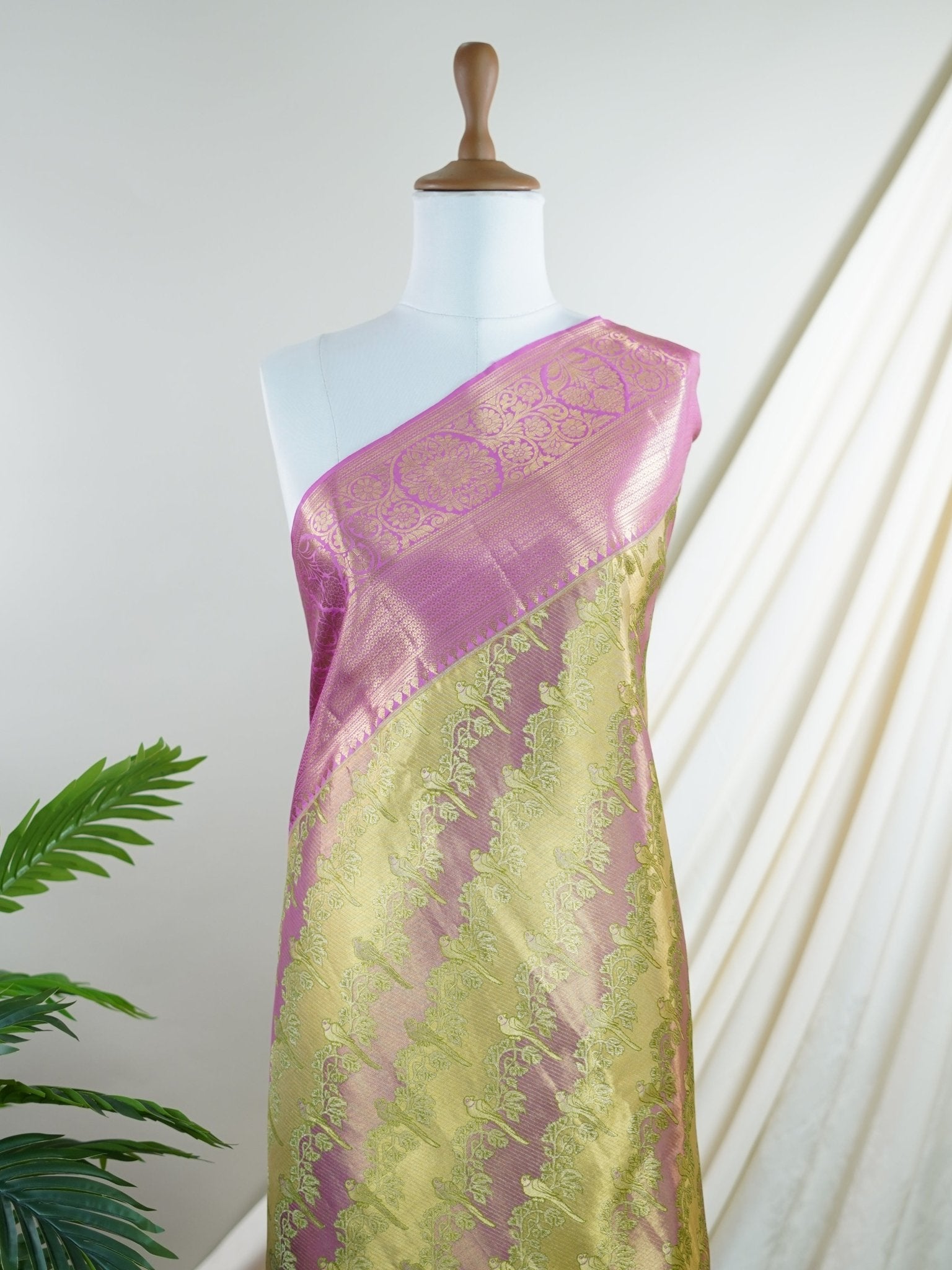 Kanchipuram Silk  100% Pure Silk  - Manoranjitham Weaves - Handloom Store