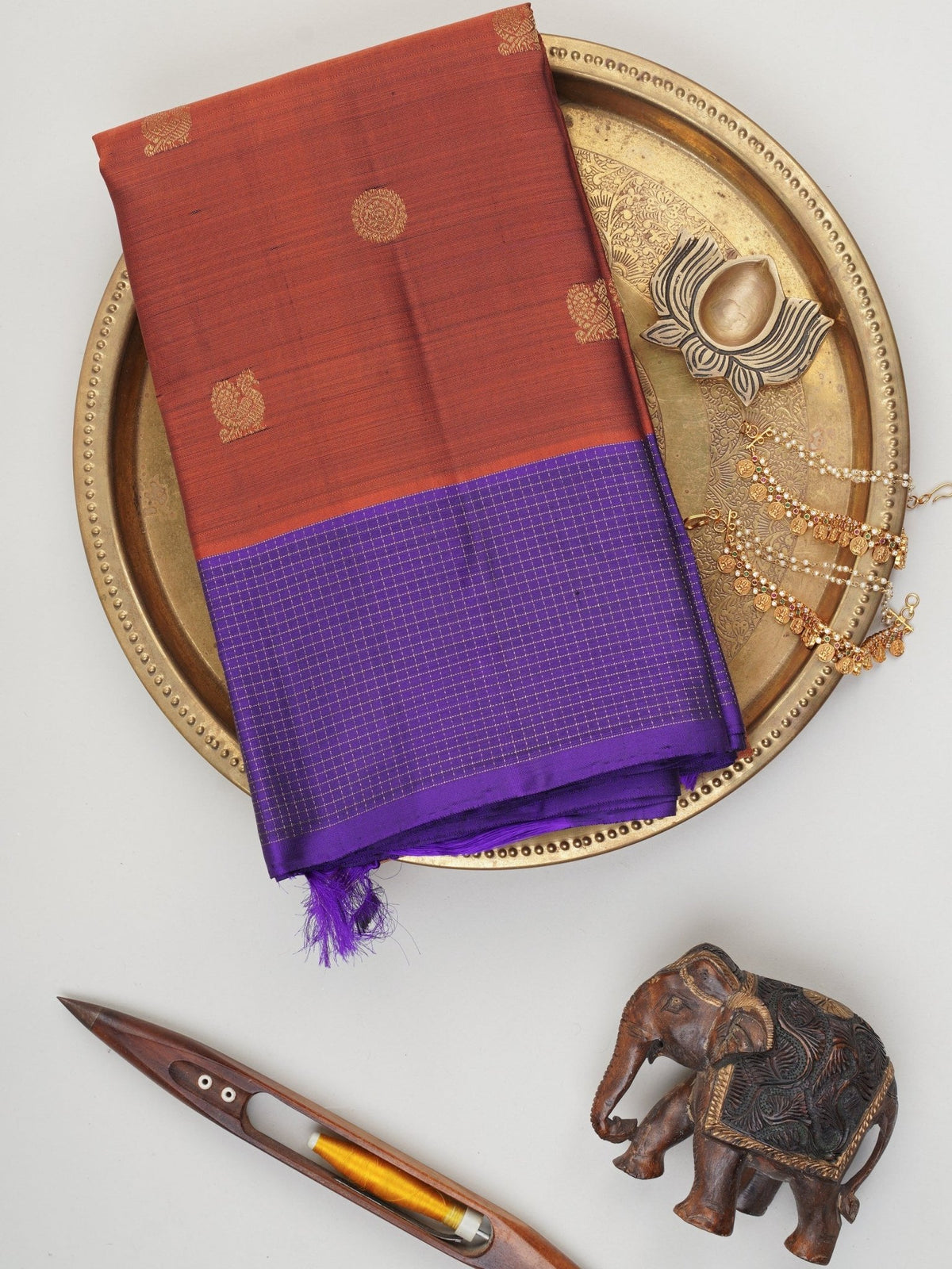 Kanchipuram Silk Brown 100% Pure Silk  Manoranjitham Weaves - Handloom Store