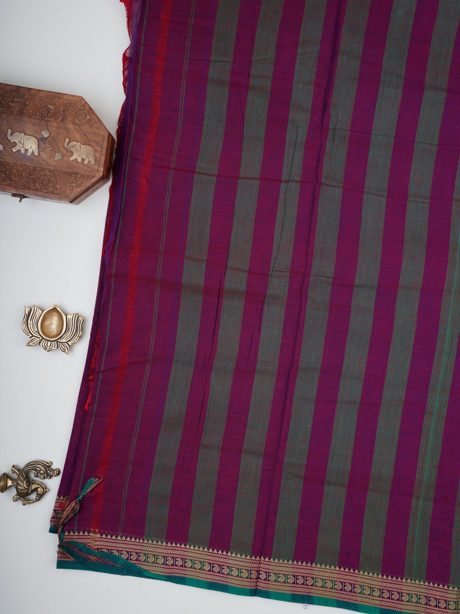 Narayanpet  100% Handspun Cotton - Manoranjitham Weaves - Handloom Store