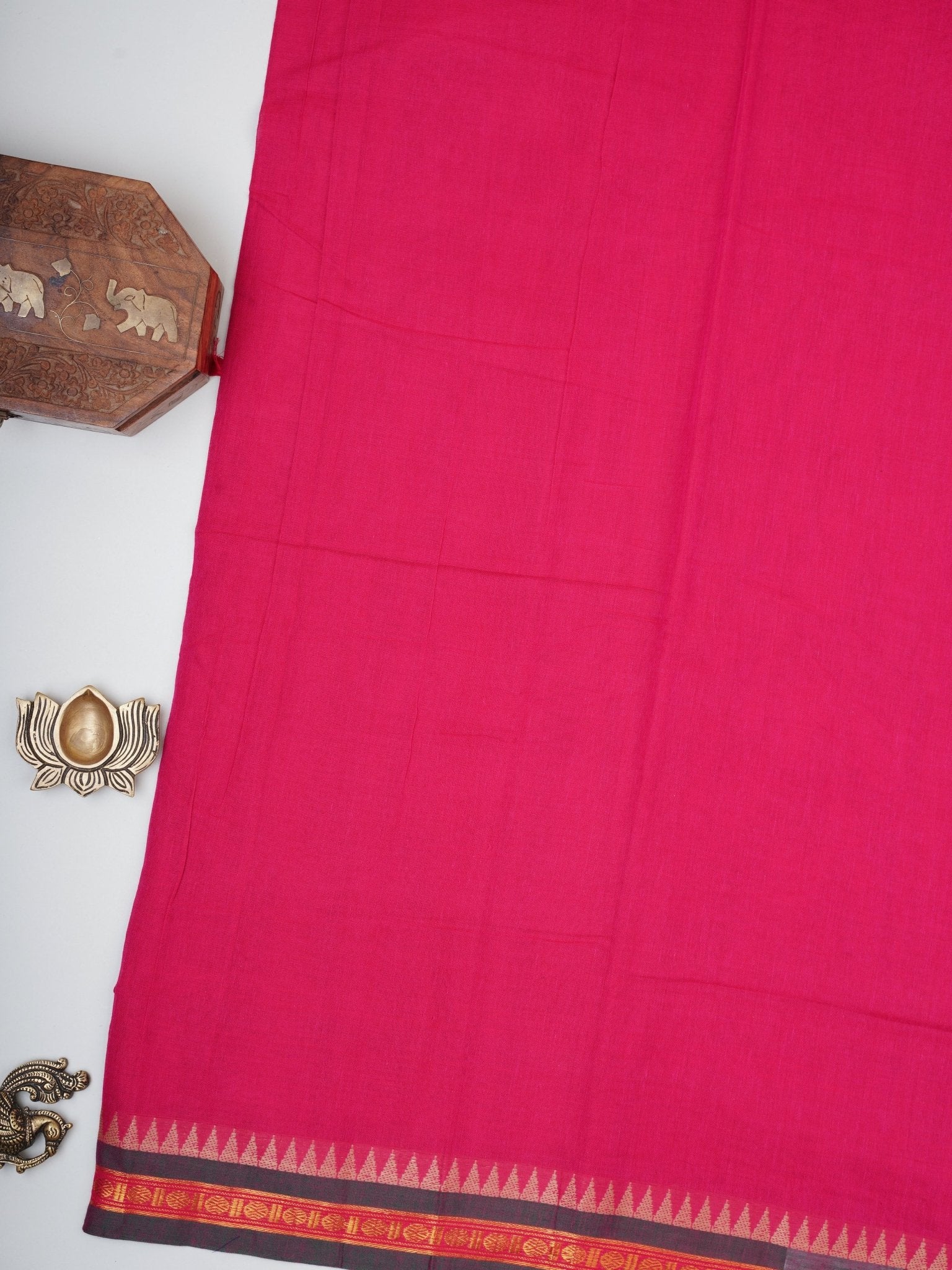 Narayanpet  100% Handspun Cotton - Manoranjitham Weaves - Handloom Store
