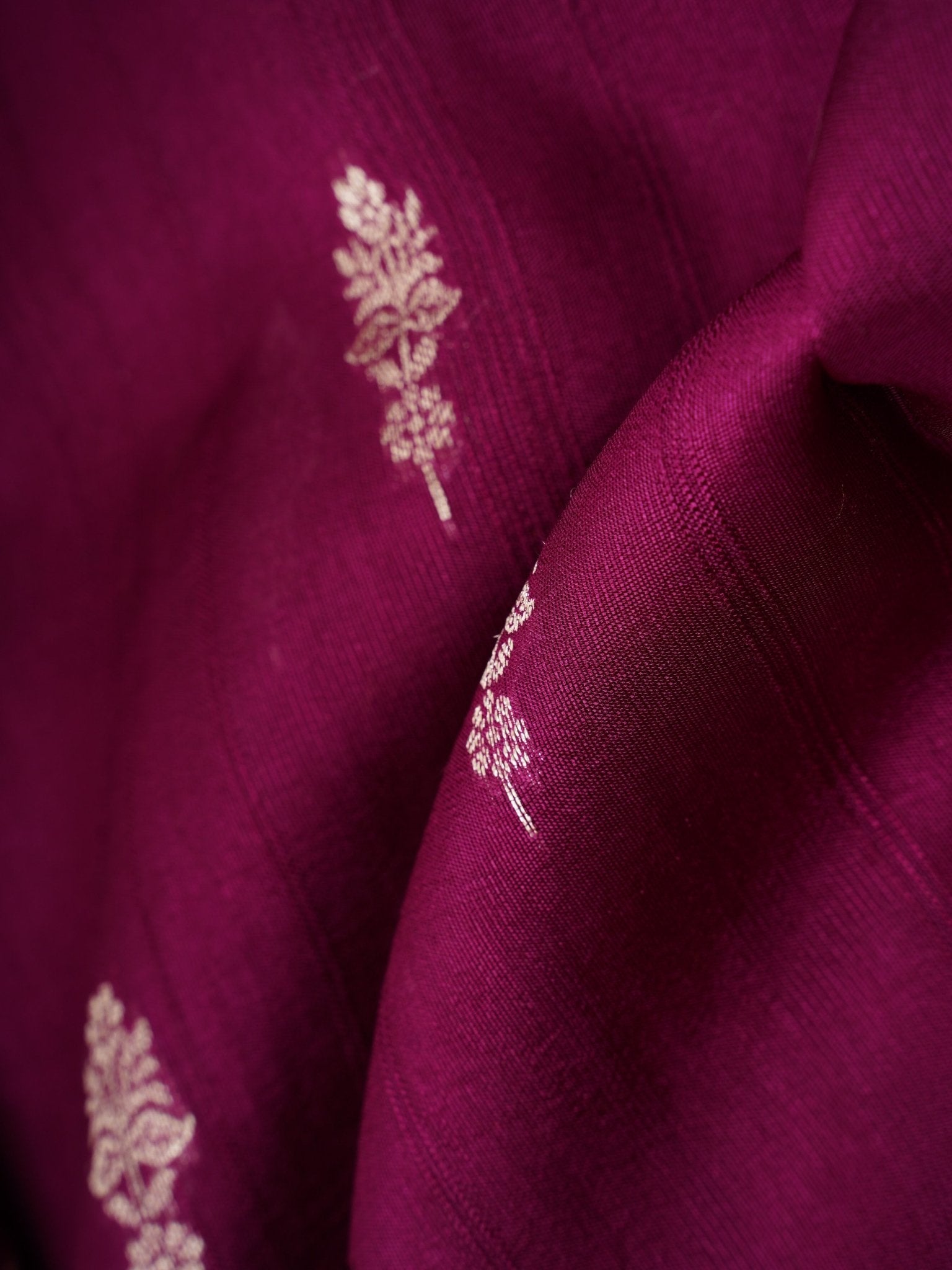 Georgette Magenta Pink Tussar Georgette - Manoranjitham Weaves - Handloom Store