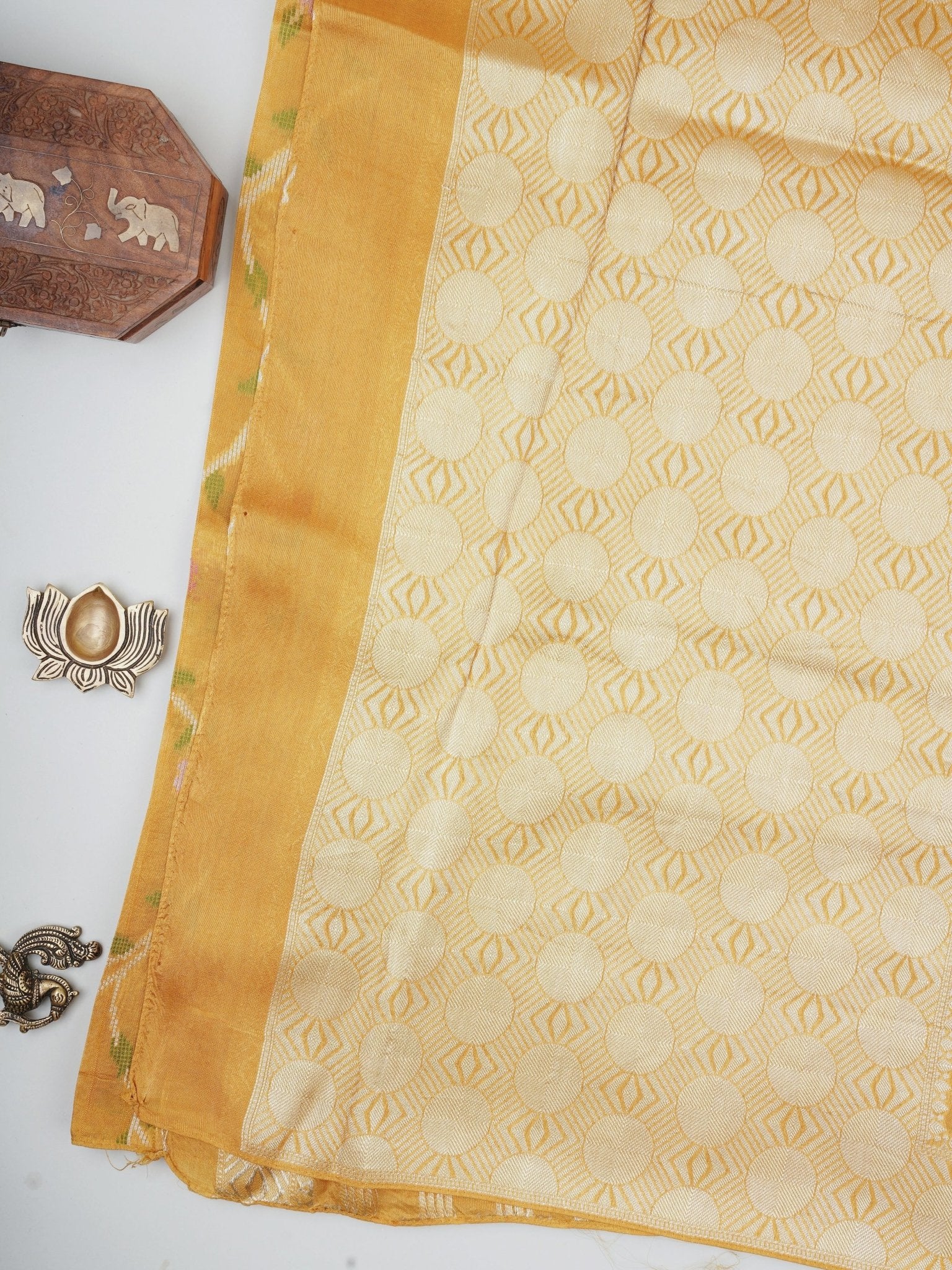 Georgette Yellow  Tussar Georgette - Manoranjitham Weaves - Handloom Store
