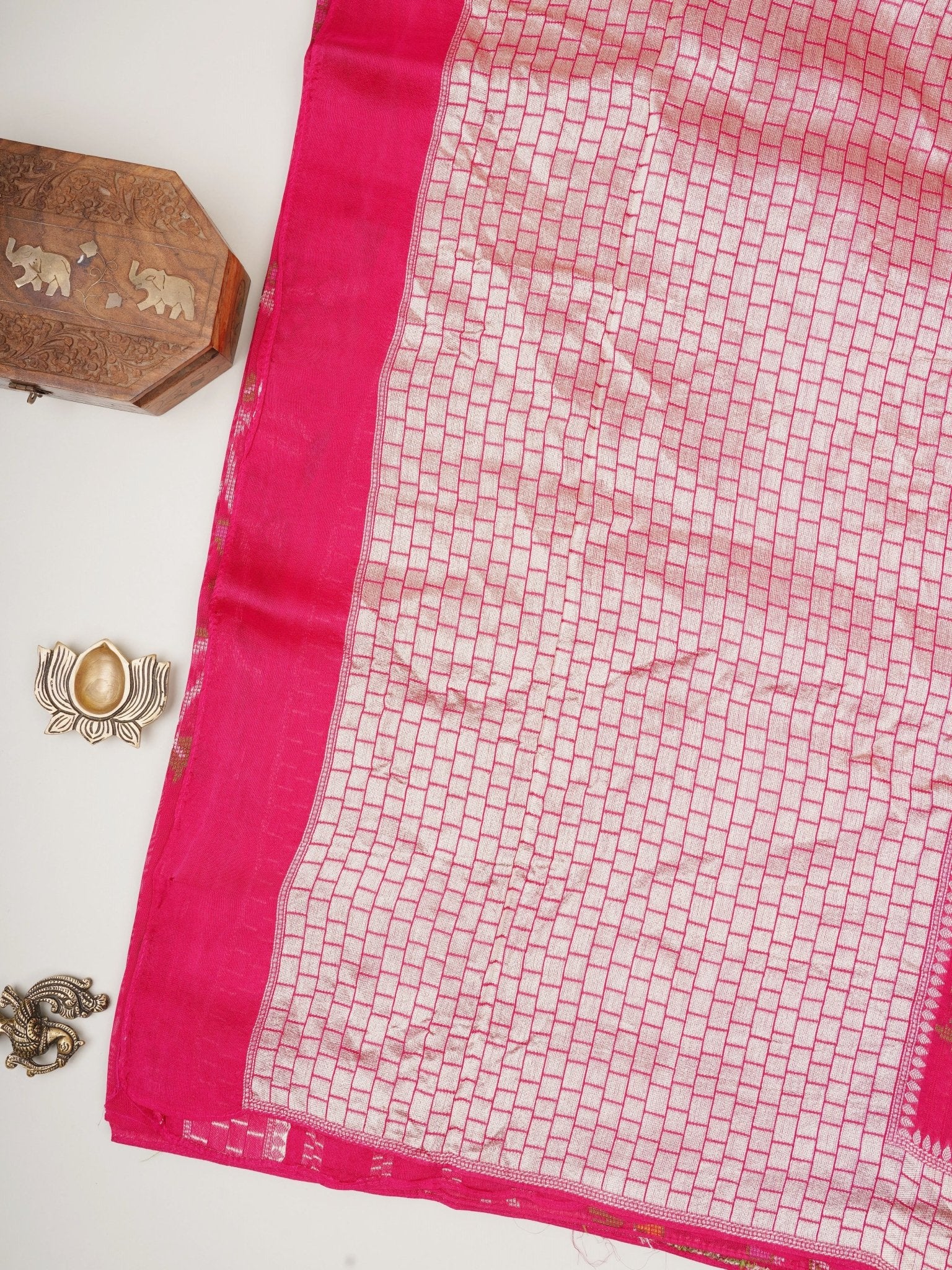 Georgette Pink Tussar Georgette - Manoranjitham Weaves - Handloom Store