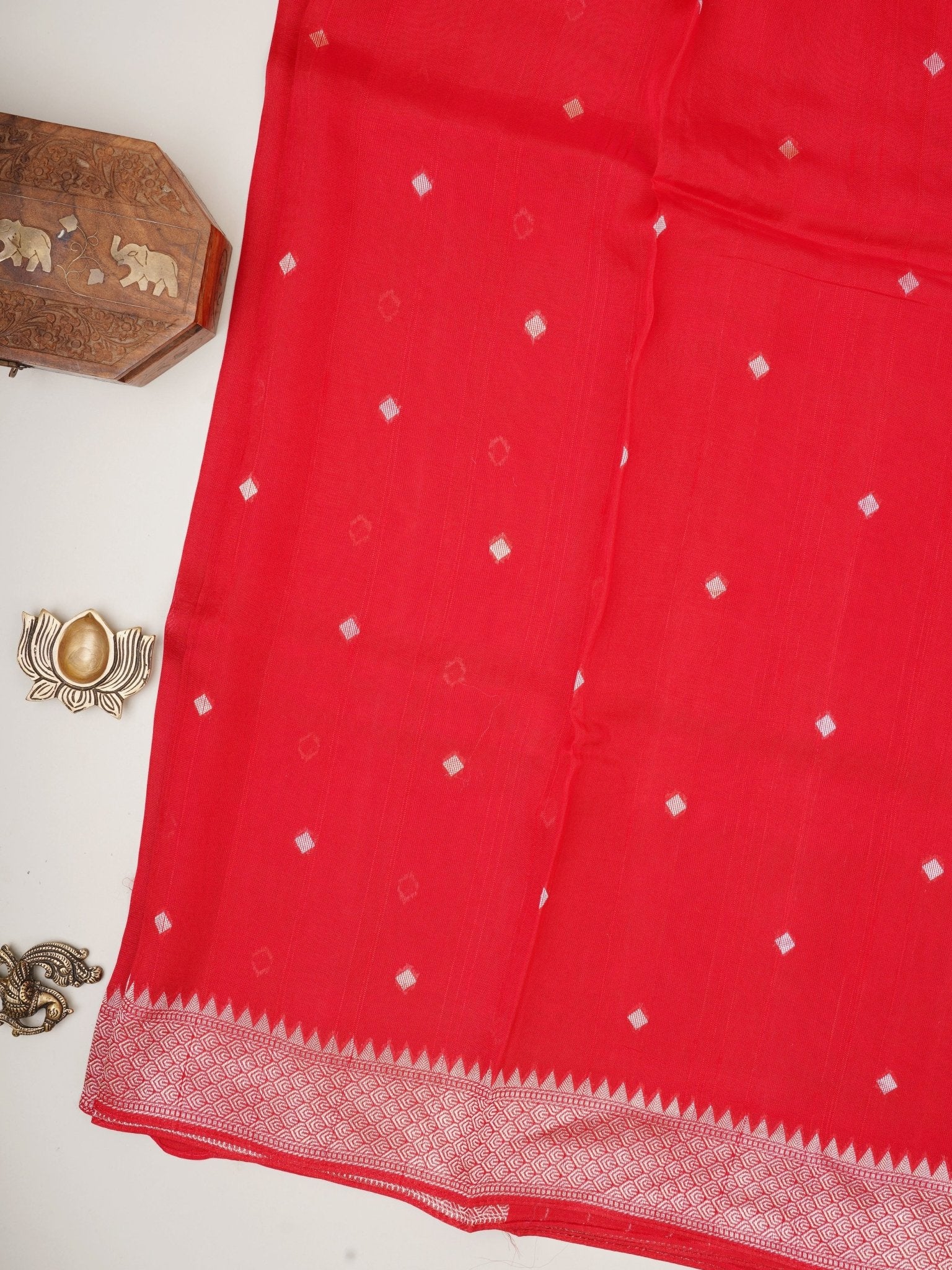 Georgette Red Tussar Georgette Manoranjitham Weaves - Handloom Store