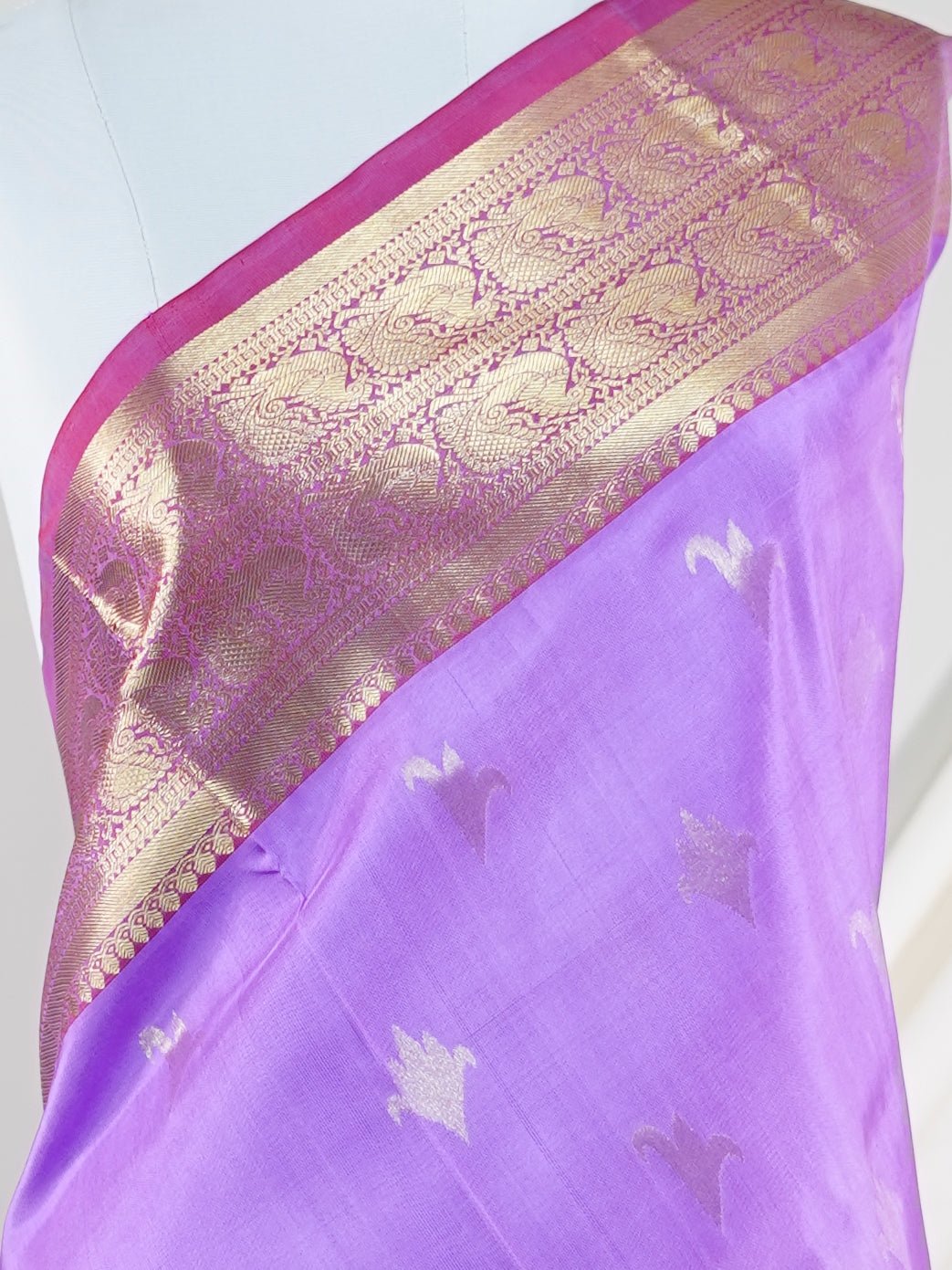 Venkatagiri Silk Purple 100% Pure Silk  - Manoranjitham Weaves - Handloom Store