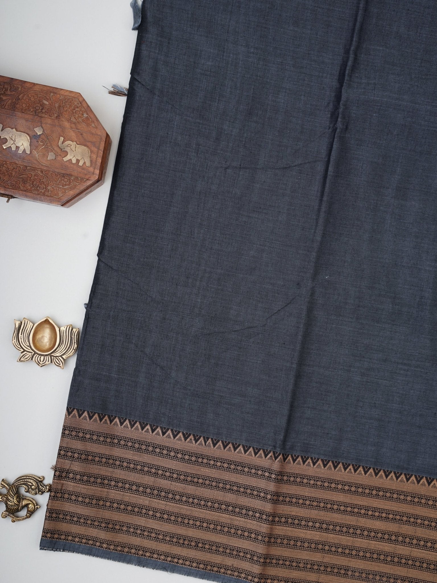 Narayanpet  100% Handspun Cotton - Manoranjitham Weaves - Handloom Store