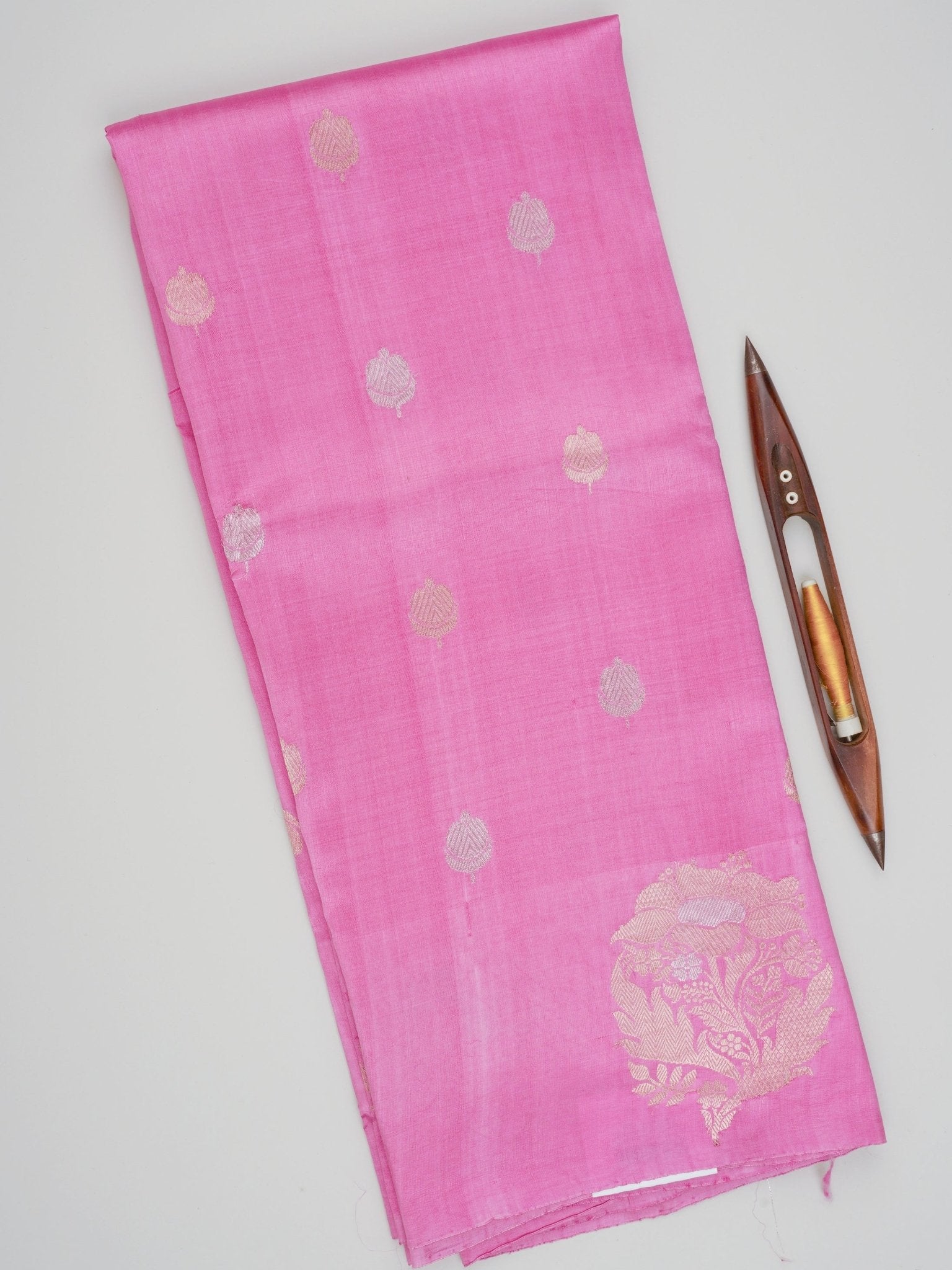 Katan pink 100% Pure Silk  Manoranjitham Weaves - Handloom Store
