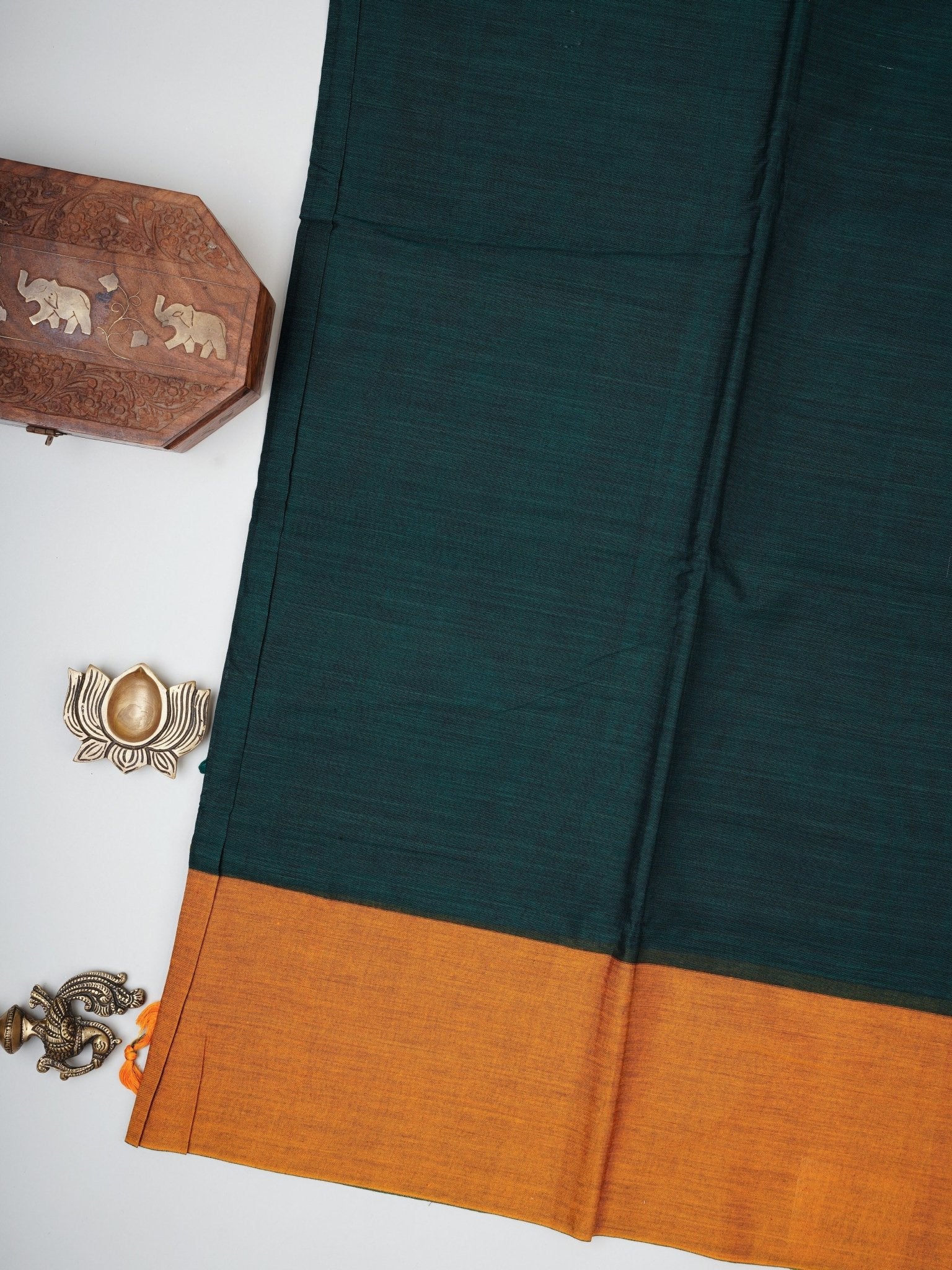 Narayanpet  100% Handspun Cotton - Manoranjitham Weaves - Handloom Store