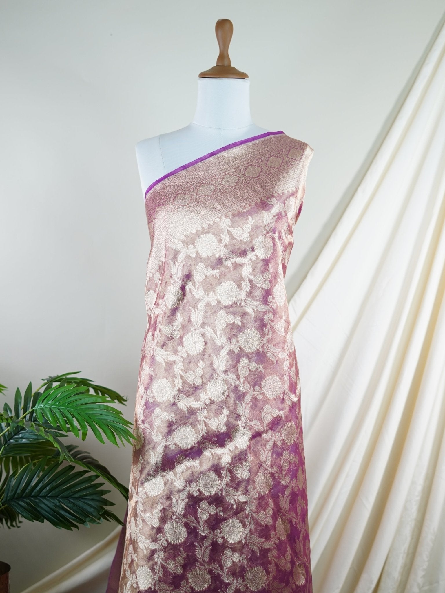 Katan Pink 100% Pure Tissue - Manoranjitham Weaves - Handloom Store