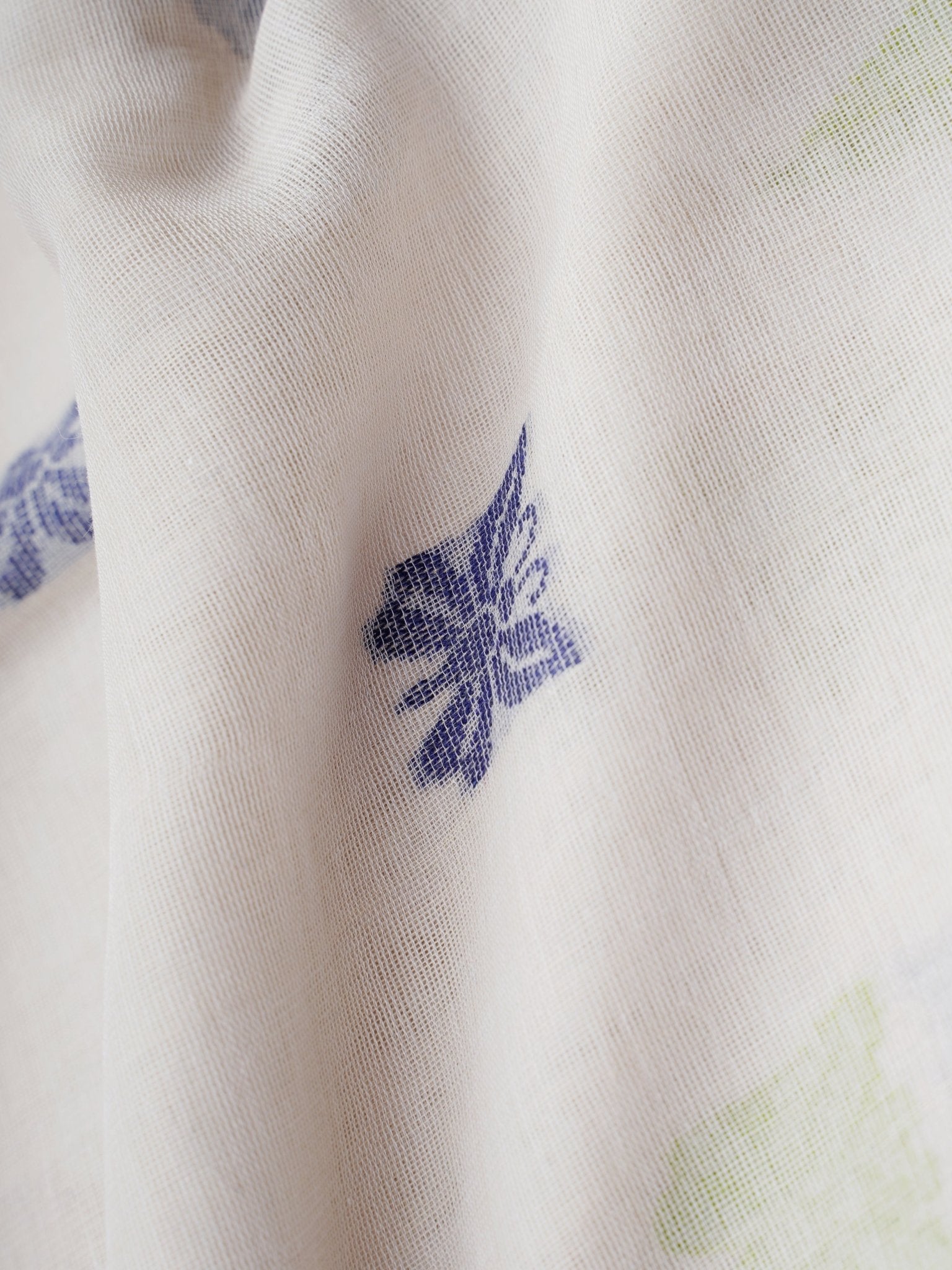 Cotton White 100% Pure Cotton Manoranjitham Weaves - Handloom Store