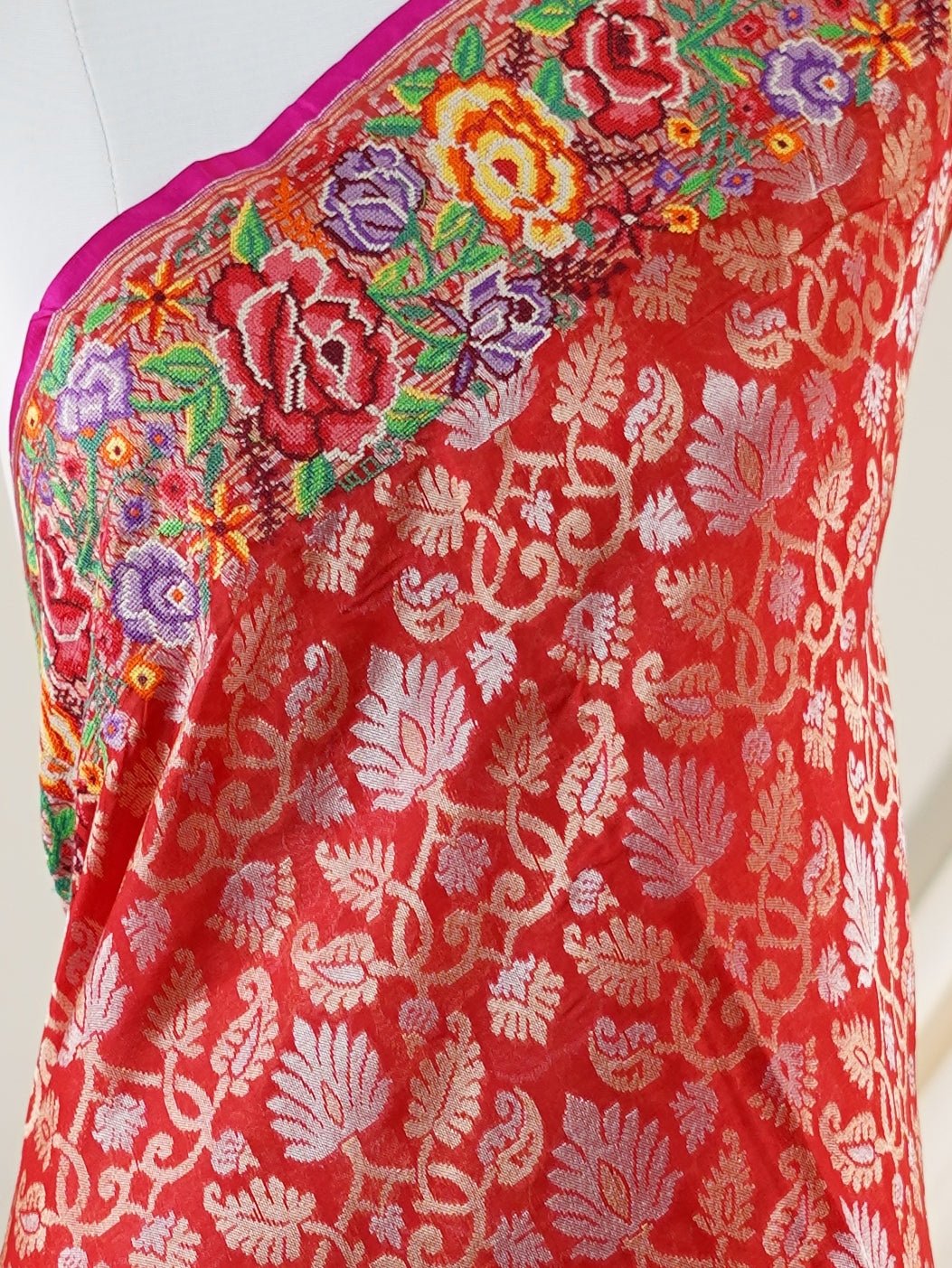 Katan Red 100% Pure Silk  - Manoranjitham Weaves - Handloom Store