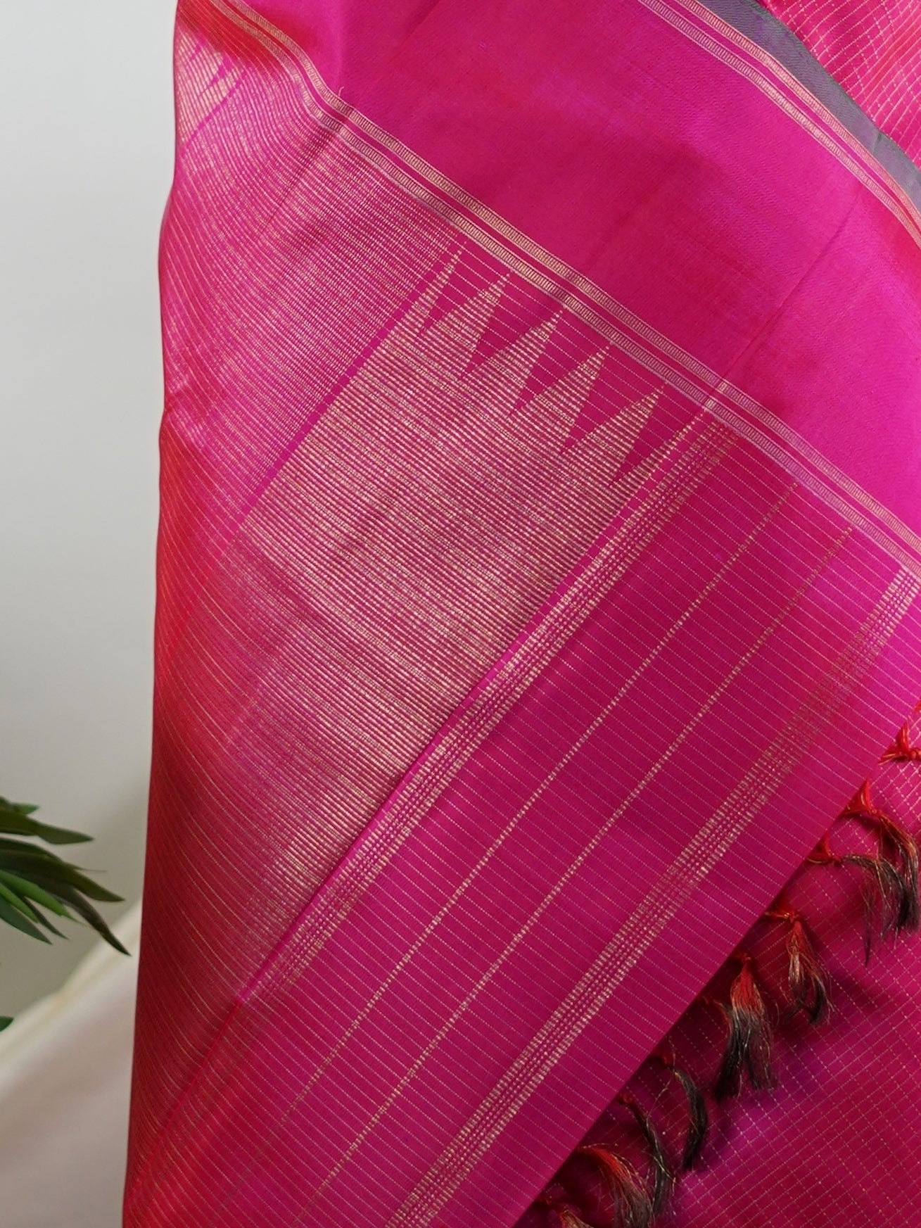 Kanchipuram Silk Pink 100% Pure Silk  - Manoranjitham Weaves - Handloom Store