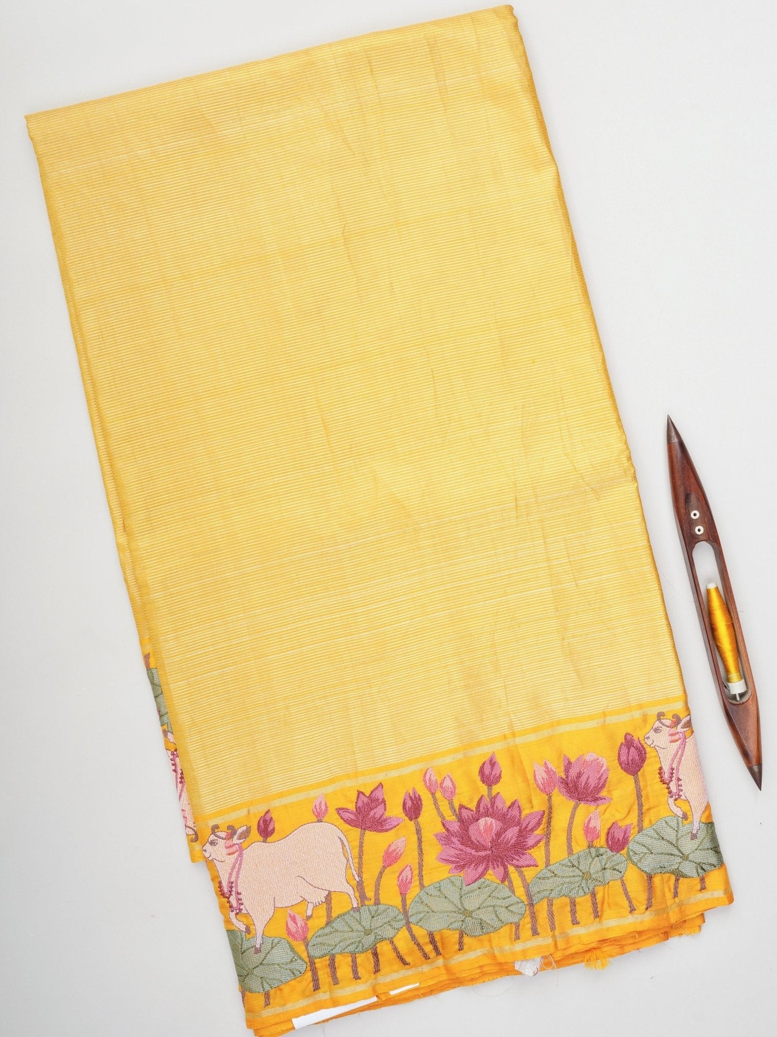 Kanchipuram Silk  100% Pure Silk  Manoranjitham Weaves - Handloom Store