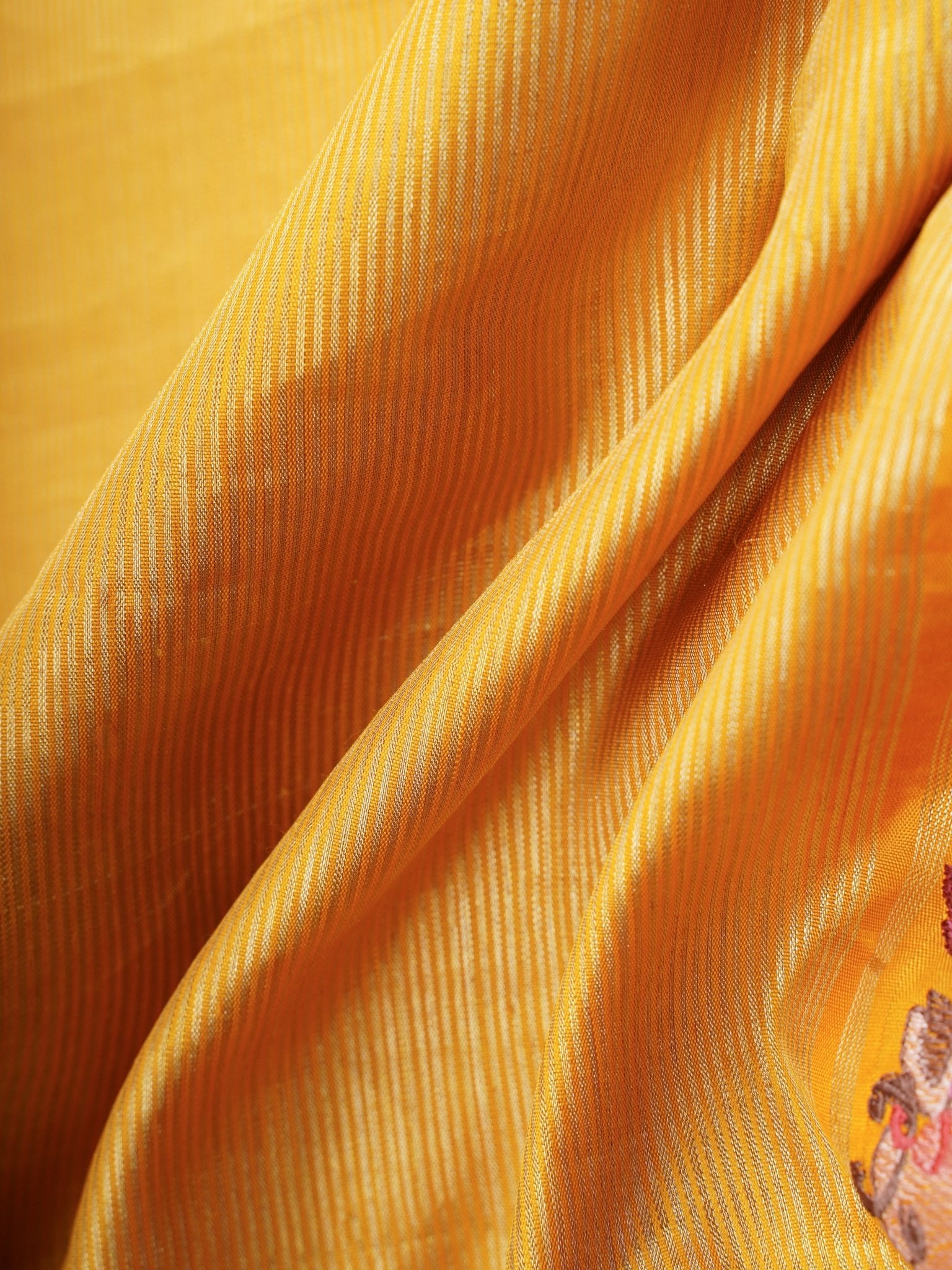 Kanchipuram Silk  100% Pure Silk  Manoranjitham Weaves - Handloom Store