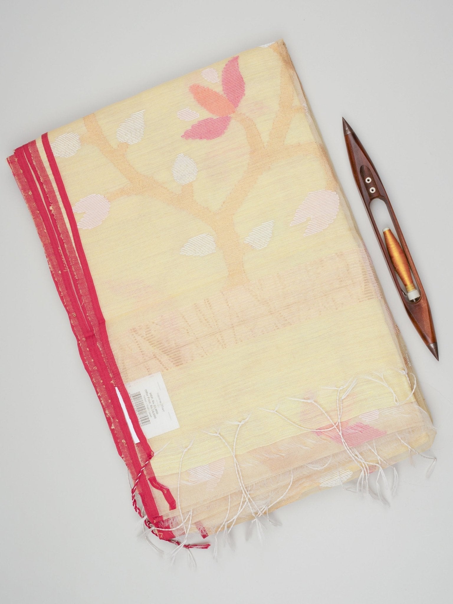 Fancy Yellow Matka Silk Manoranjitham Weaves - Handloom Store