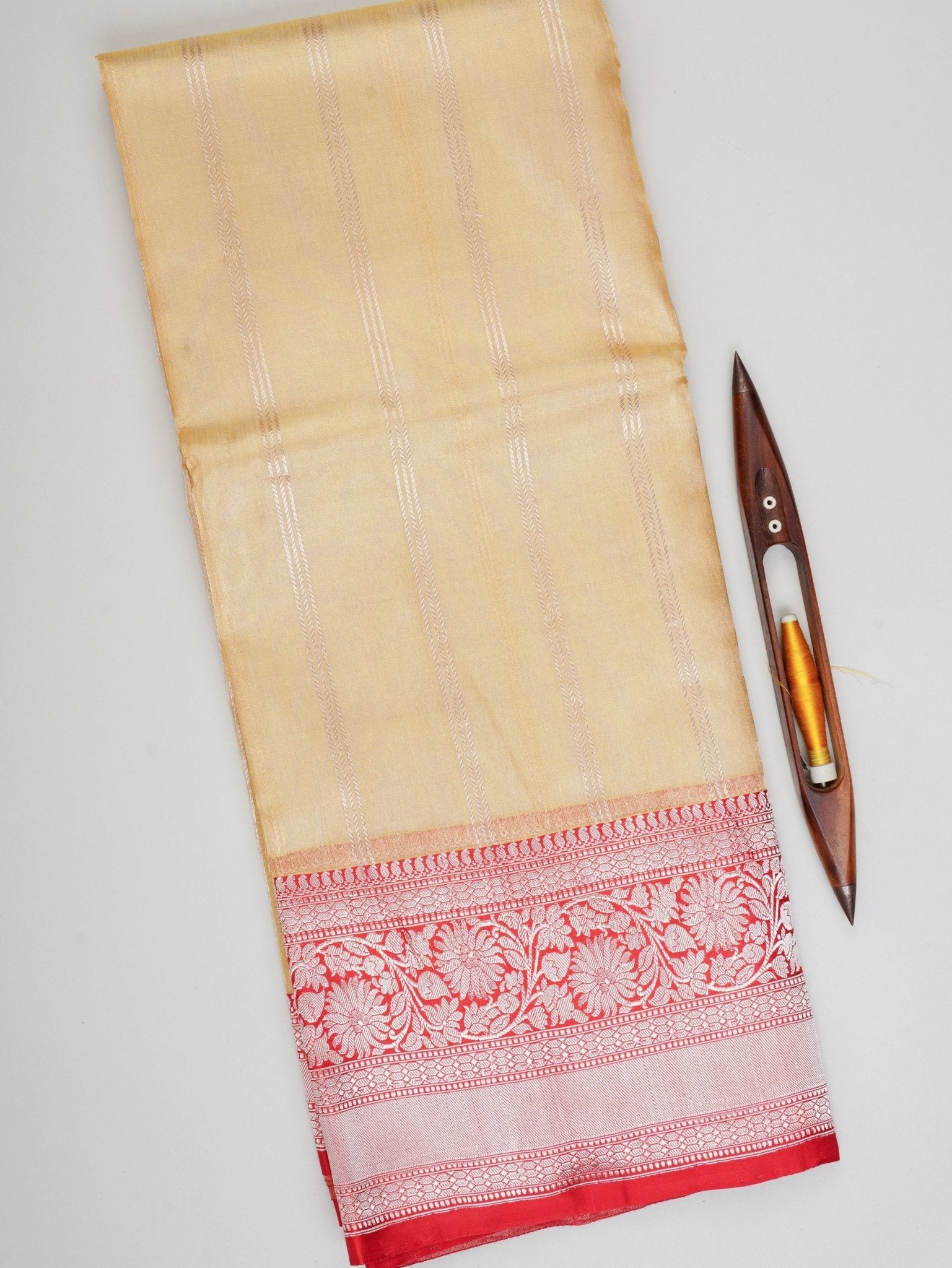 Katan Gold Kora Tissue Manoranjitham Weaves - Handloom Store